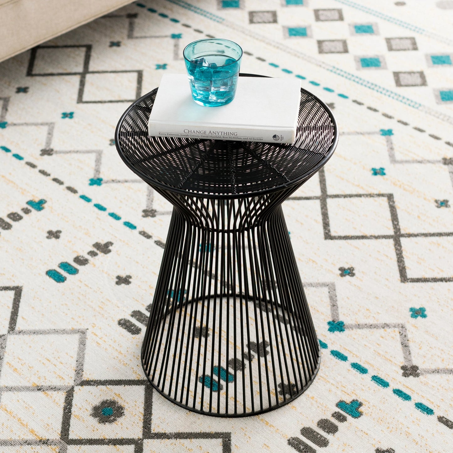 009 S-230922 | Lifestyle | Fife - 18541 by Livabliss in powder coatedpowder coated. Made from iron in a modern style.