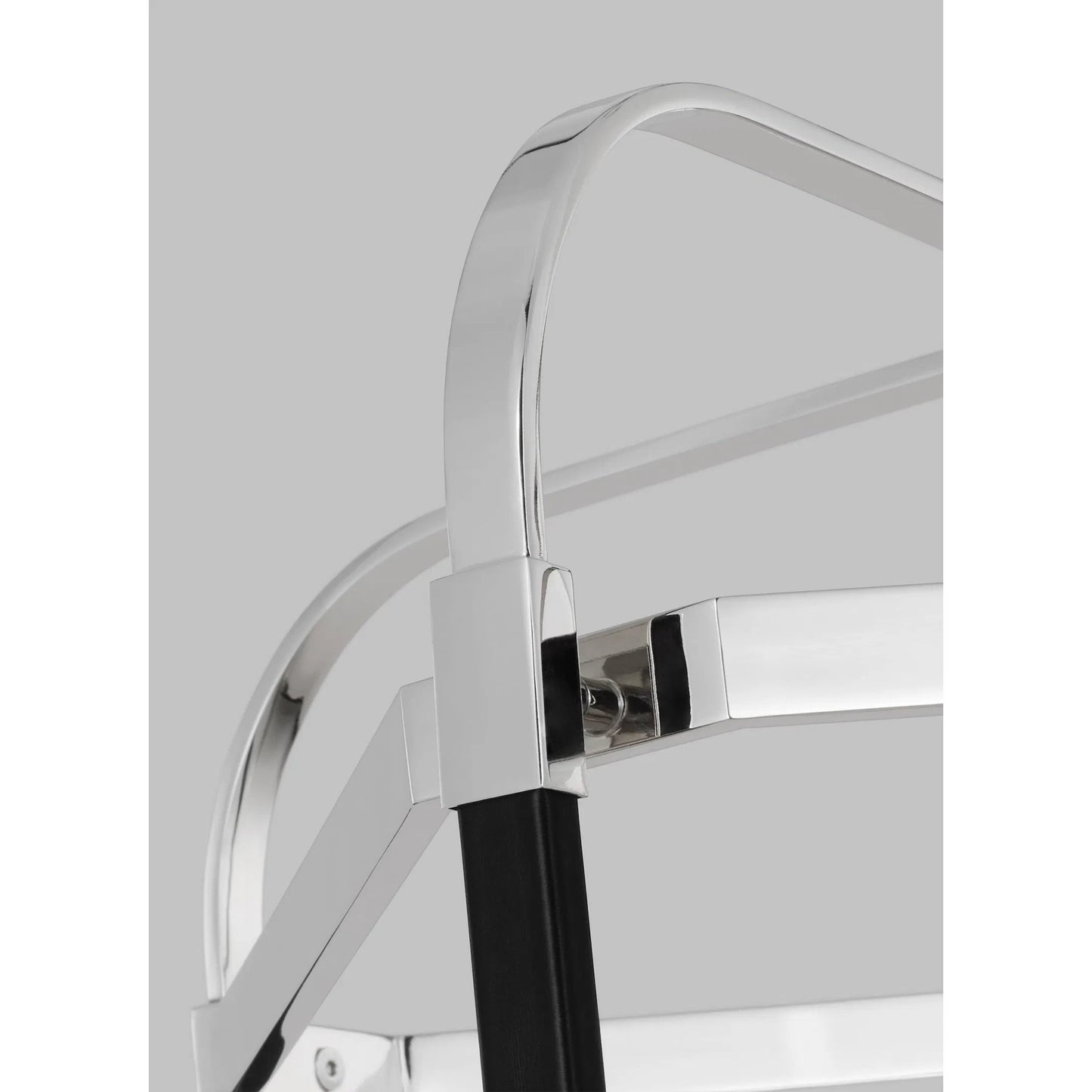 007 SI-2235208 | Closeup | Hadley Large Lantern by Visual Comfort & Co.. Made from steel in a unique style.
