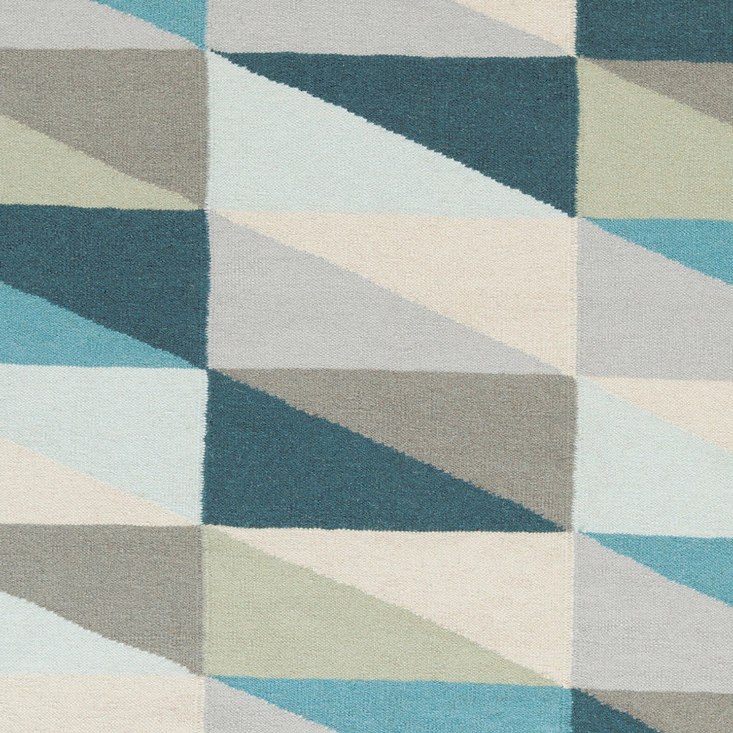 002 85211-3195 | Closeup | Frontier Rug - 1056 by Surya in light beige, medium gray, aqua, dark blue, seafoam, gray. Made from 100% wool in a unique style.