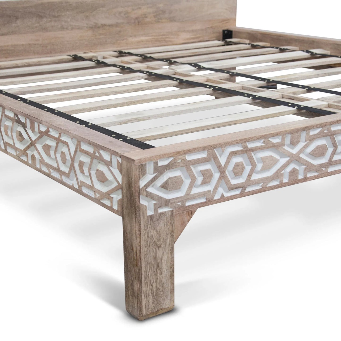 009 SR-877007 | Closeup | Haveli Bed by World Interiors in white. Made from mango wood in a eclectic & global style.