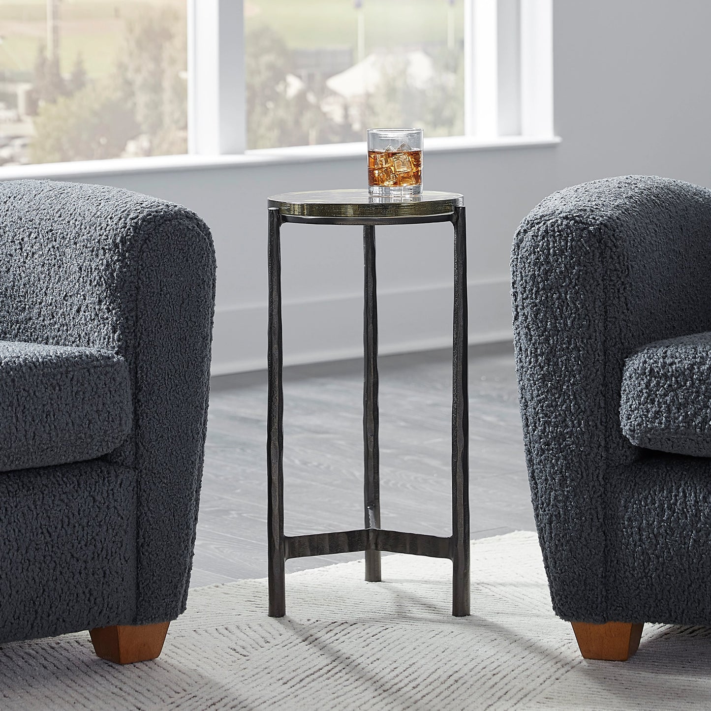 005 SI-1981377 | Lifestyle | Eternity Accent Table by Uttermost. Made from unique in a modern style.