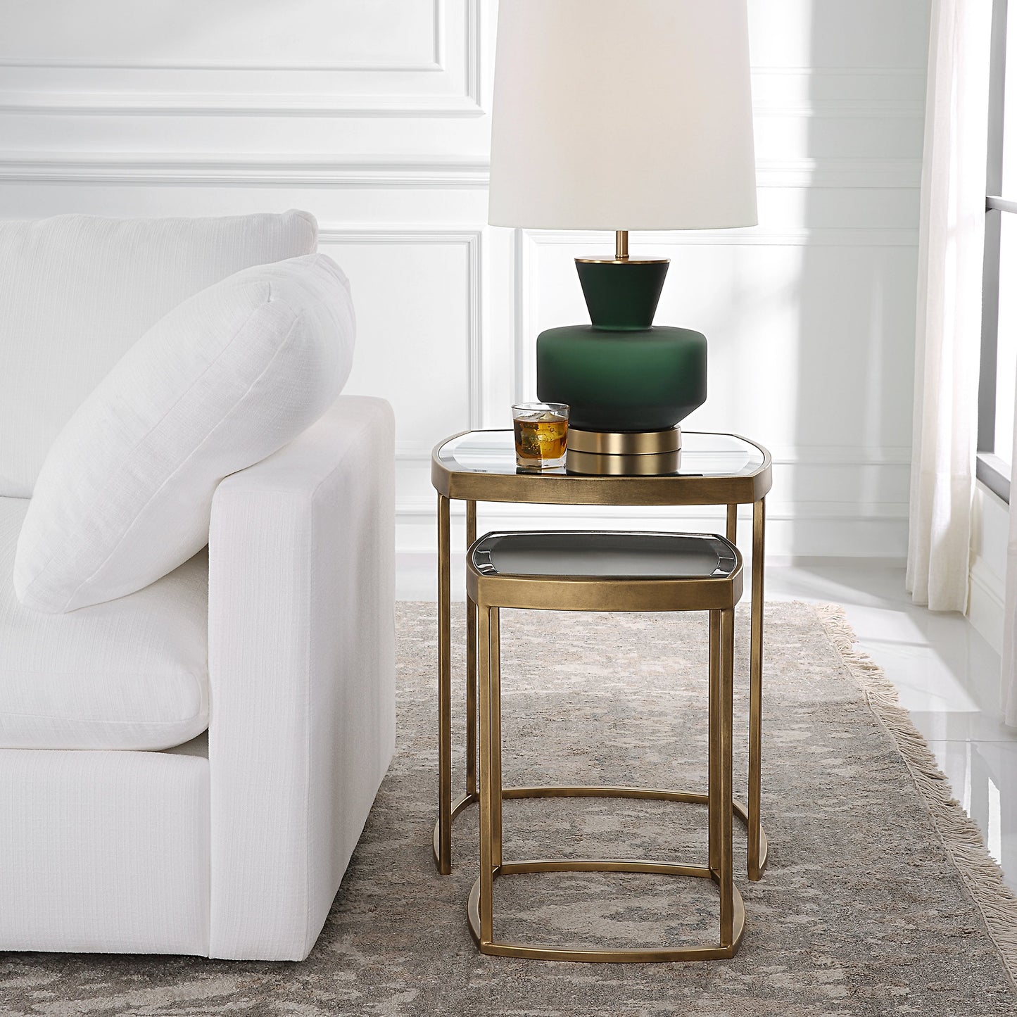 007 SI-2108106 | Lifestyle | Vista Nesting Tables by Uttermost in antique gold. Made from iron, mirror in a modern style.