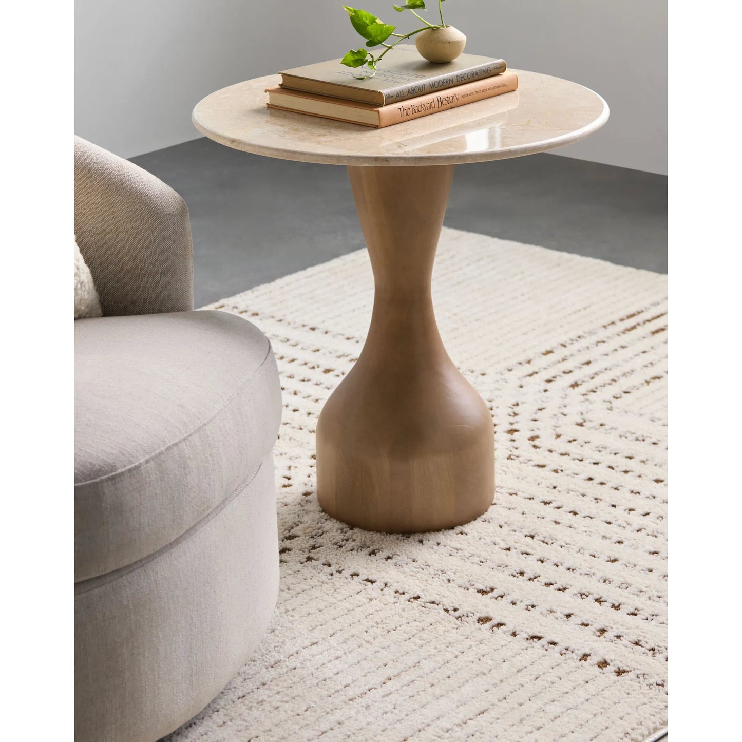 004 SI-2349627 | Lifestyle | Mila Rose End Table by Galey Alix x Livabliss. Made from marble, mango wood in a unique style.
