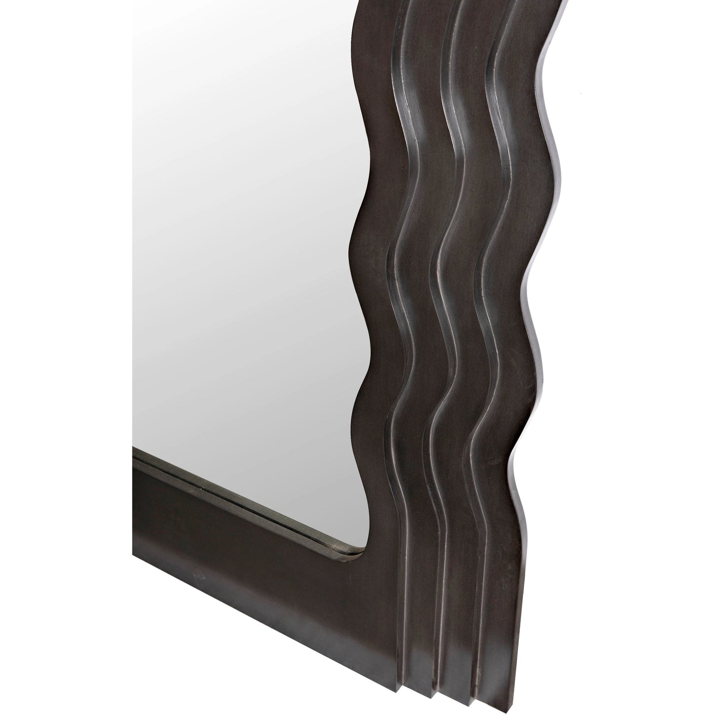 009 SI-1956801 | Closeup | Atticus Mirror by Noir. Made from unique in a modern style.
