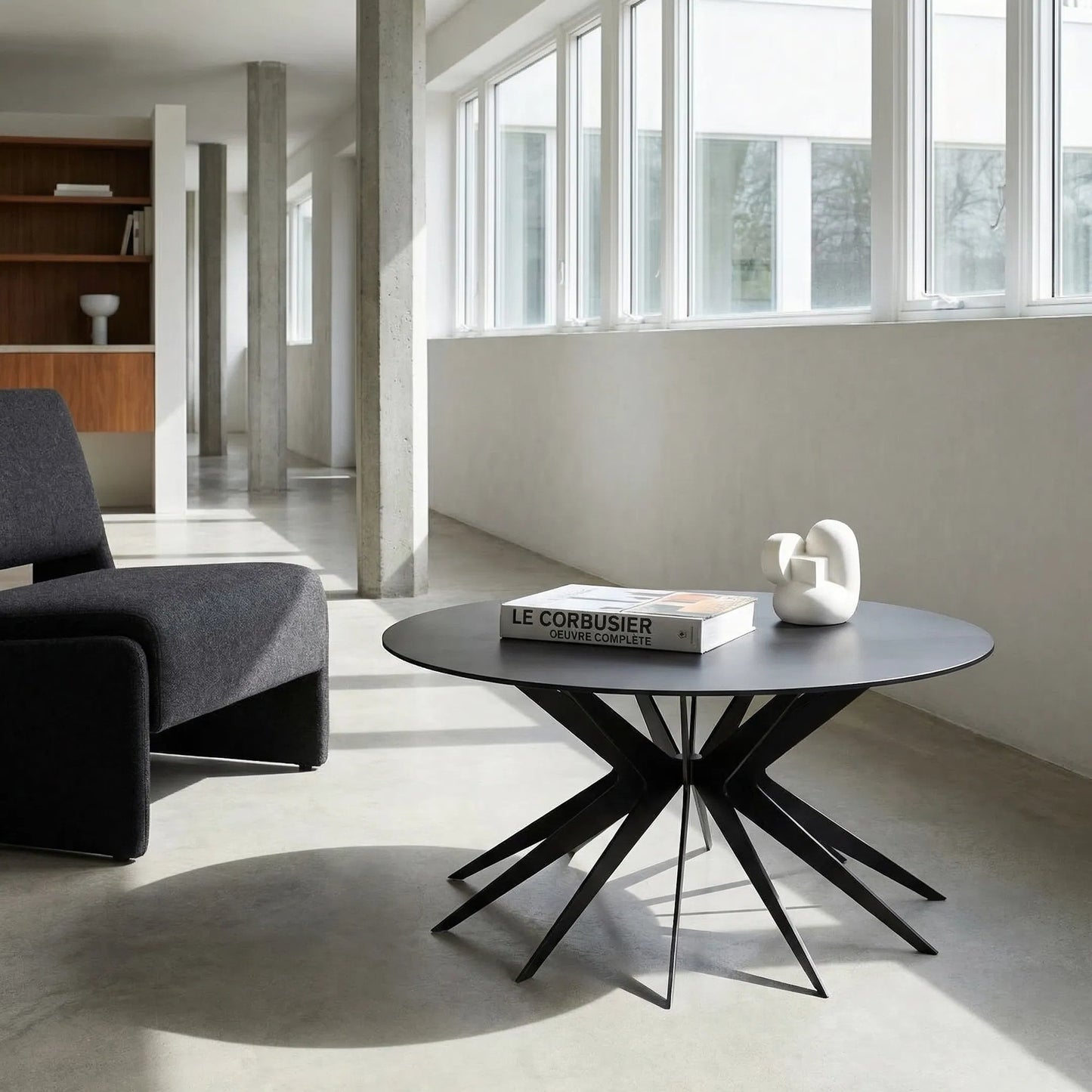010 SI-1957025 | Lifestyle | Spider Coffee Table by Noir in matte black. Made from industrial steel in a modern style.