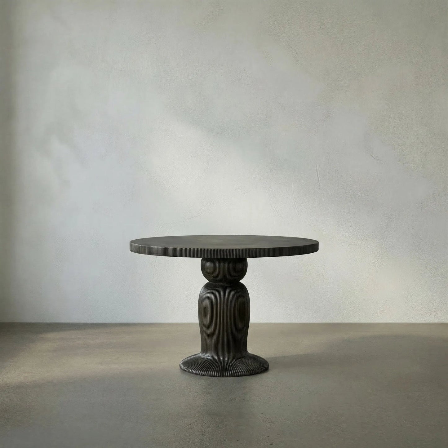 020 SI-1755555 | Lifestyle | Portobello Dining Table by Noir in hand rubbed black. Made from mahogany in a eclectic & global style.