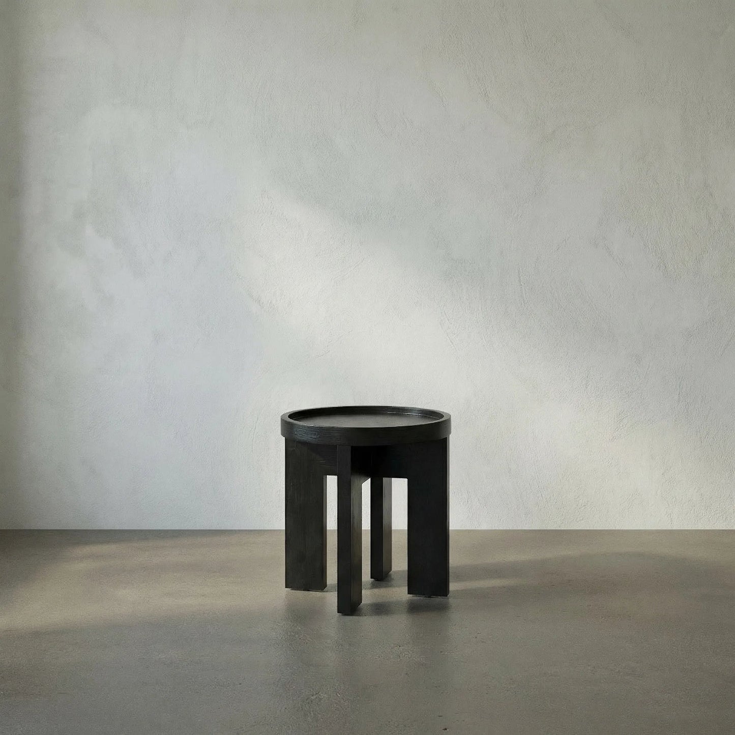 017 S-334811 | Lifestyle | Gavin Side Table by Noir in hand rubbed black. Made from mahogany in a modern style.