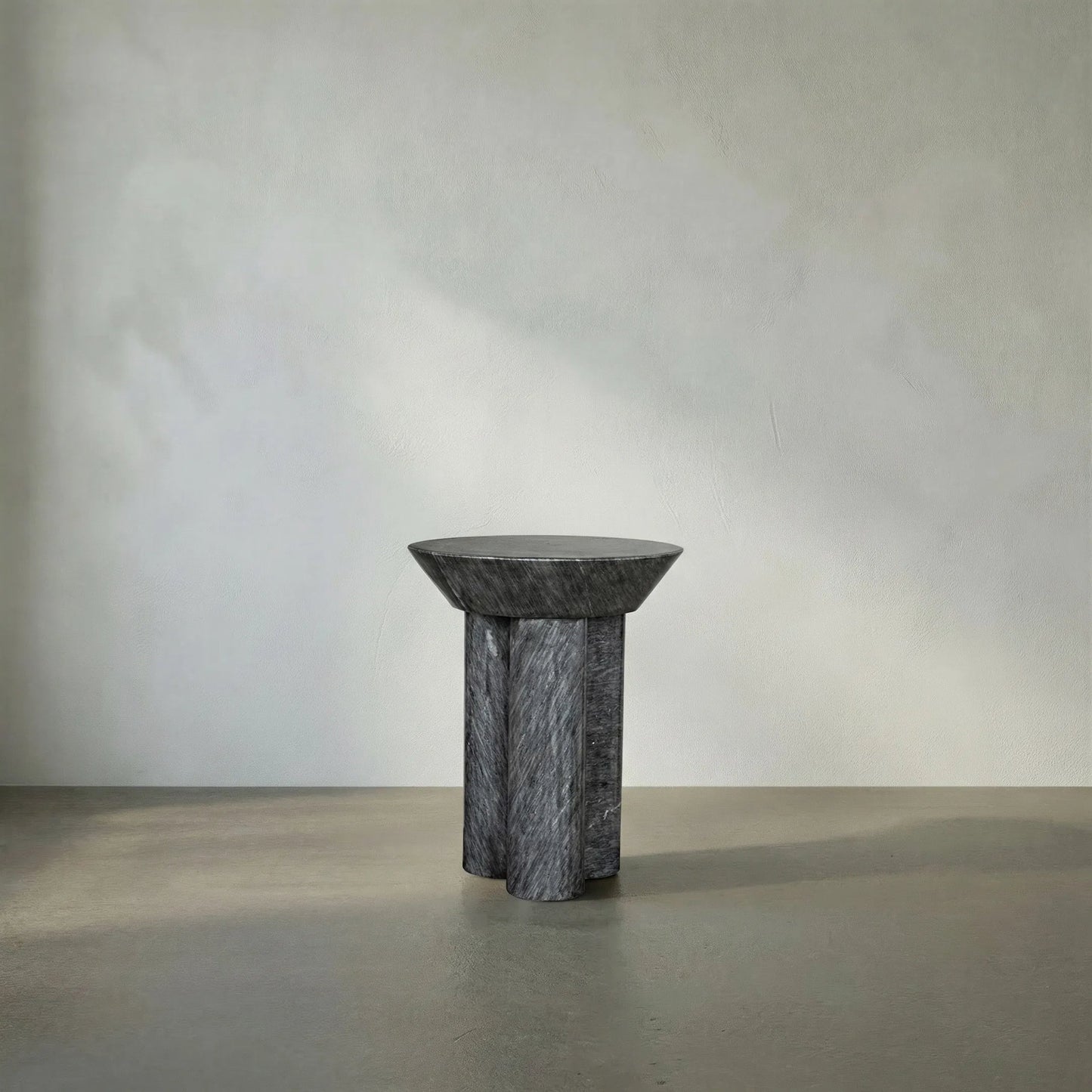 022 SI-1956965 | Lifestyle | Nox Side Table by Noir. Made from marble in a modern style.