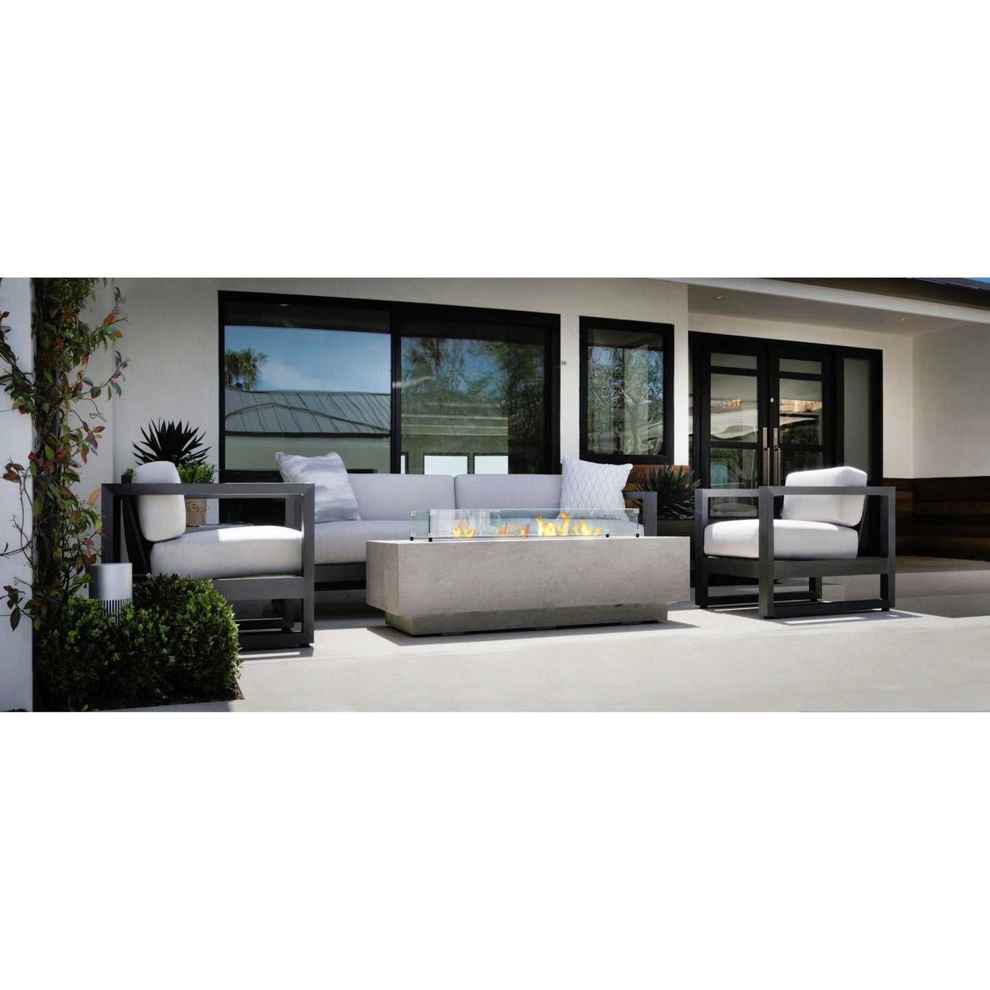 007 SI-2166974 | Lifestyle | Redondo Outdoor Sofa by Sunset West in slate. Made from aluminum in a modern style.
