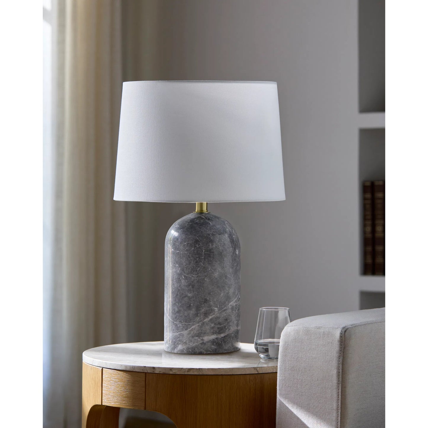 004 SI-2245209 | Lifestyle | Huriel Accent Table Lamp 626570 by Surya in polishedplated. Made from marble, linen, iron in a modern style.