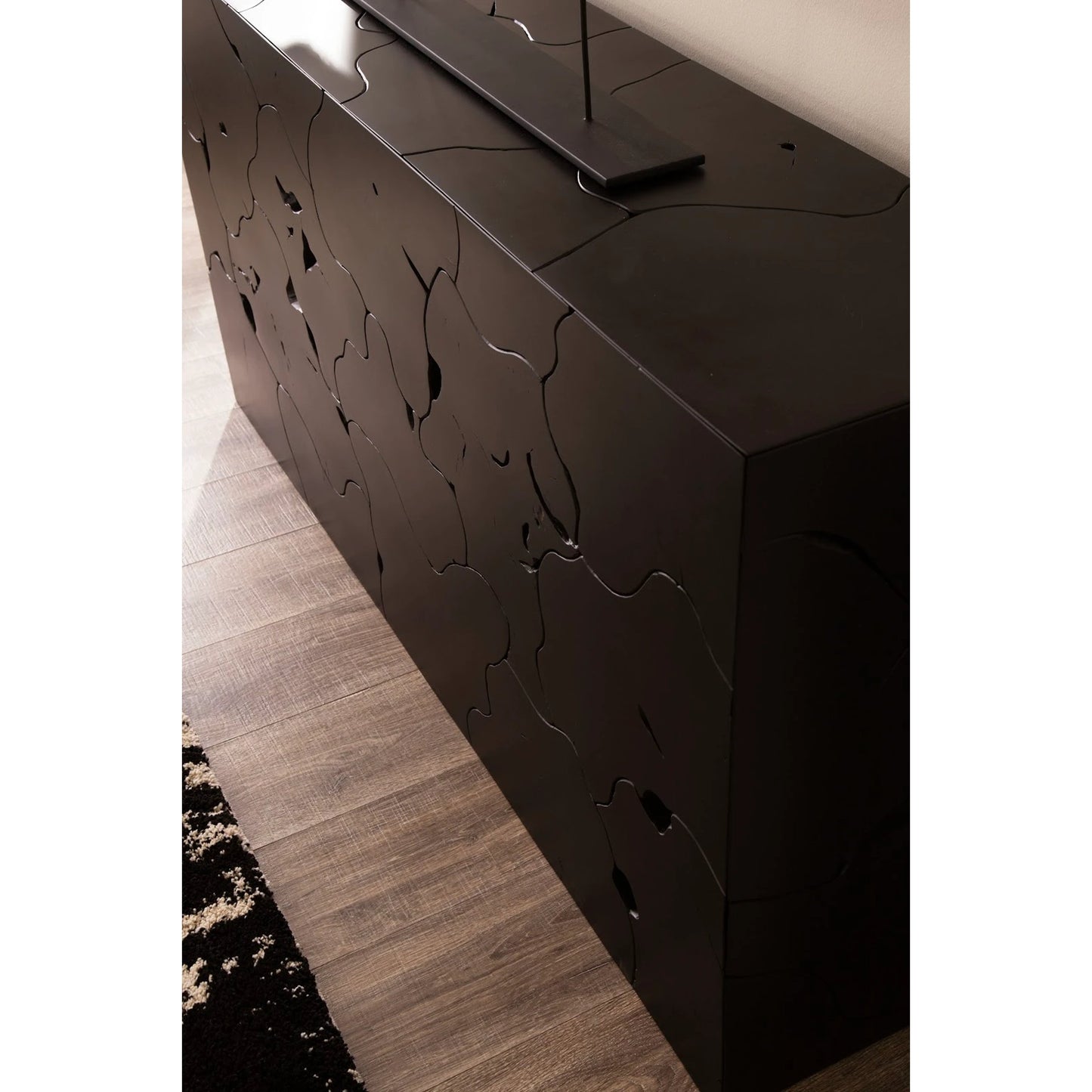 004 SI-2065485 | Lifestyle | Teak Slice Console Table by Phillips Collection in black. Made from wood, teak in a modern style.