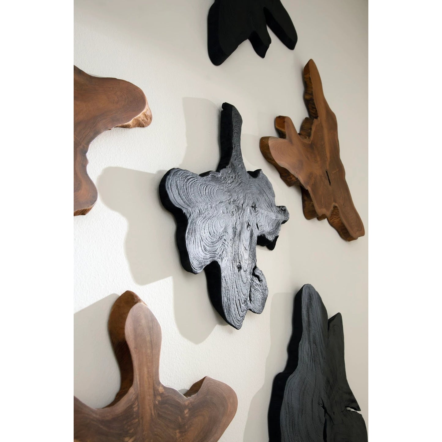 008 SI-2065447 | Lifestyle | Freeform Teak Large Wall Slice, Natural by Phillips Collection in brown. Made from wood, teak in a rustic style.