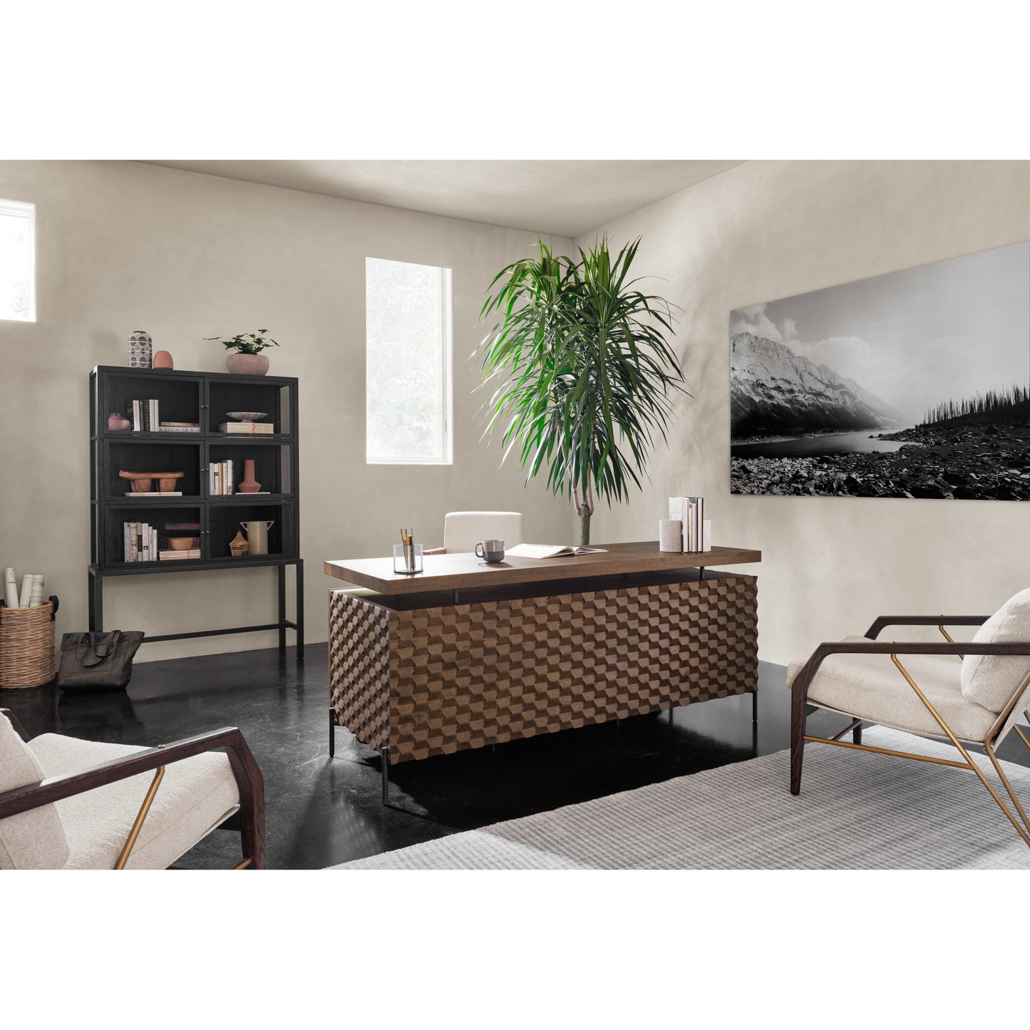 021 SI-1716450 | Lifestyle | Raffael Desk by Four Hands. Made from solid mango, iron in a eclectic & global style.