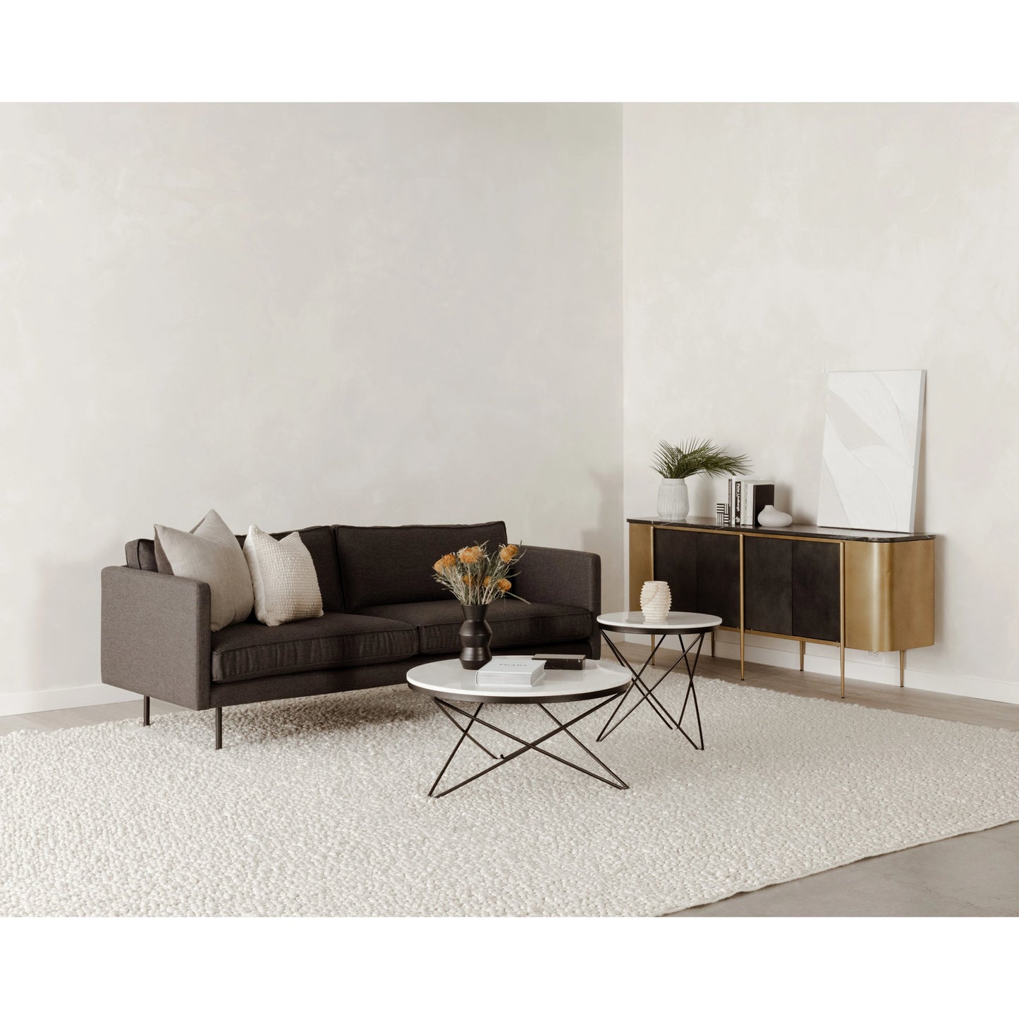 007 SR-386805 | Lifestyle | Haley Table Base by Moe's Home Collection in black and powder coated. Made from marble top, iron base, mdf in a modern style.