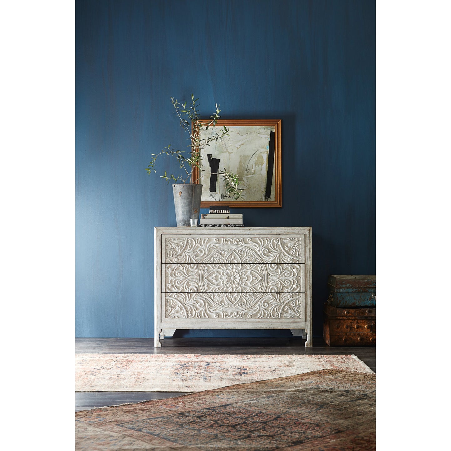 004 SI-1996329 | Lifestyle | La Grange Lockhart Three-Drawer Accent Chest by Hooker Furniture in antique white. Made from pecan veneers in a transitional style.