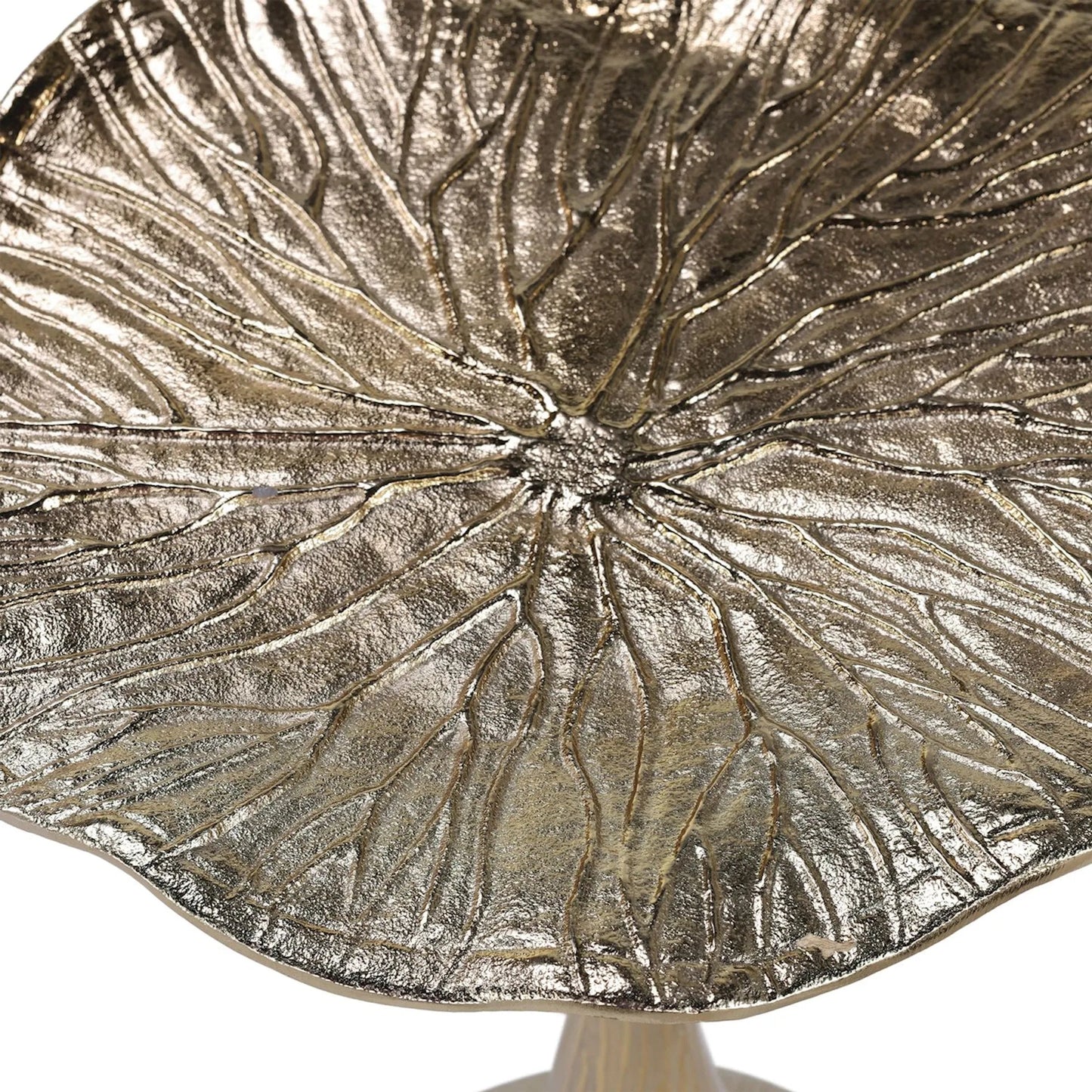 001 SI-2373458 | Closeup | Lily Pad Side Table by John-Richard in brass. Made from unique in a modern style.