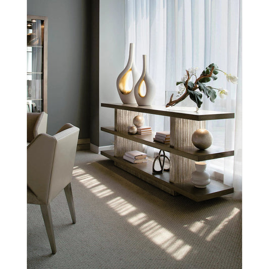 White Chiseled Vases by John-Richard in white. Made from glass in a modern style.