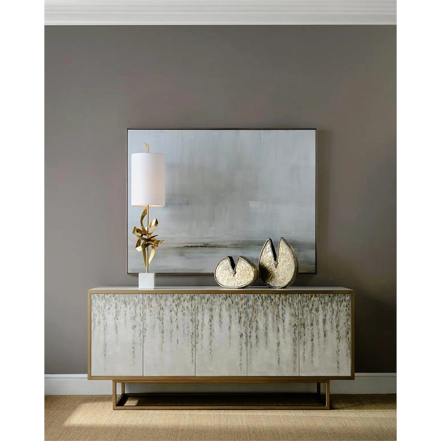 003 SR-862880 | Closeup | Architectural Table Lamp - by John-Richard in brass, gold, white. Made from brass in a modern style.