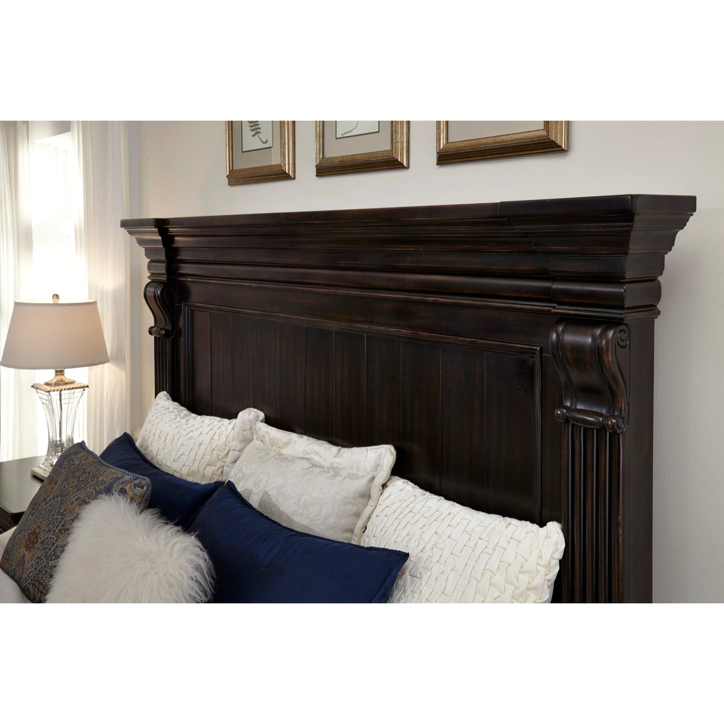 006 SI-2155448 | Closeup | Caldwell Bed by Pulaski Furniture in deep brown. Made from acacia veneers, asian hardwood in a traditional style.
