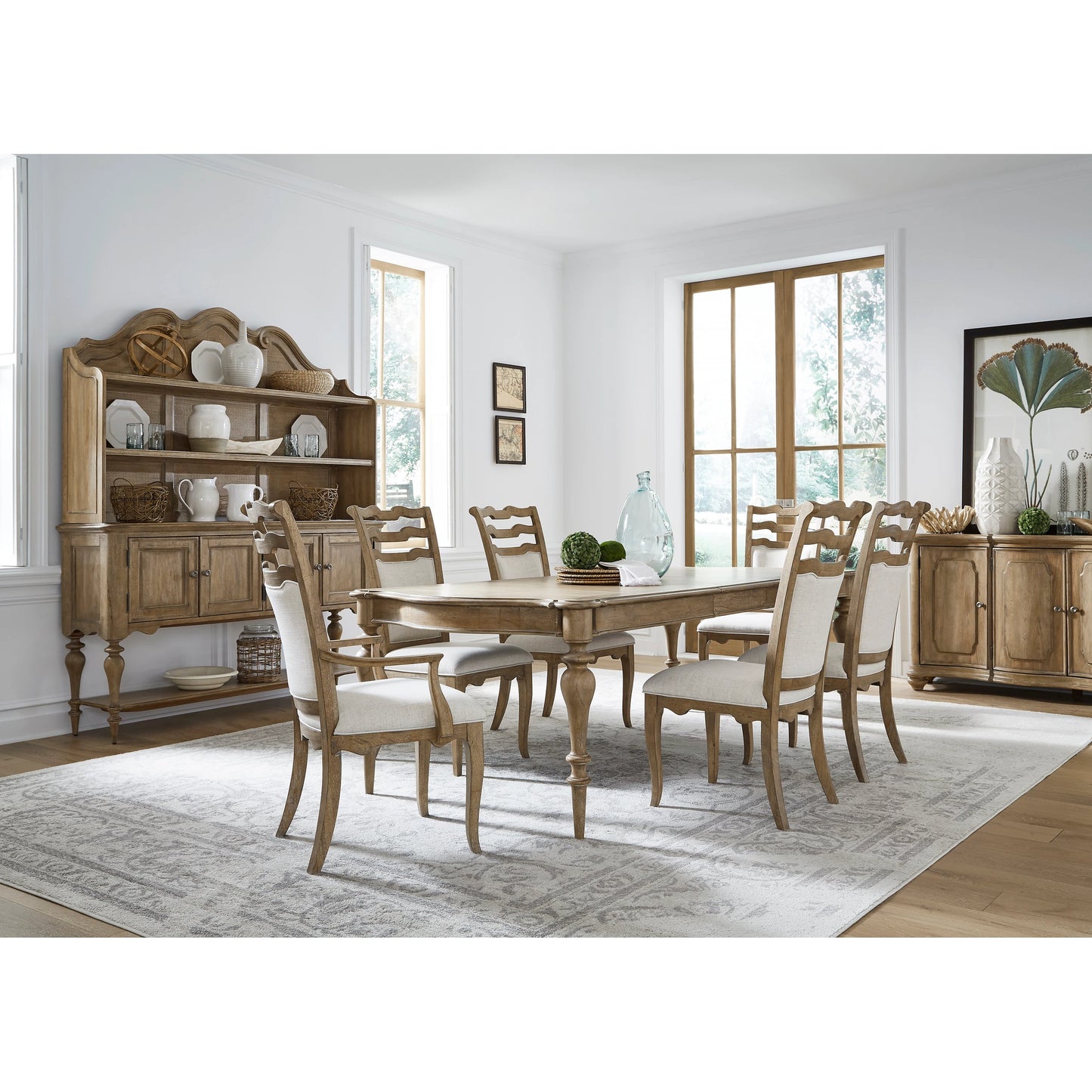 006 SI-2155681 | Lifestyle | Weston Hills Upholstered Arm Chairs by Pulaski Furniture in flax seed. Made from hardwood solids, hickory veneers in a traditional style.