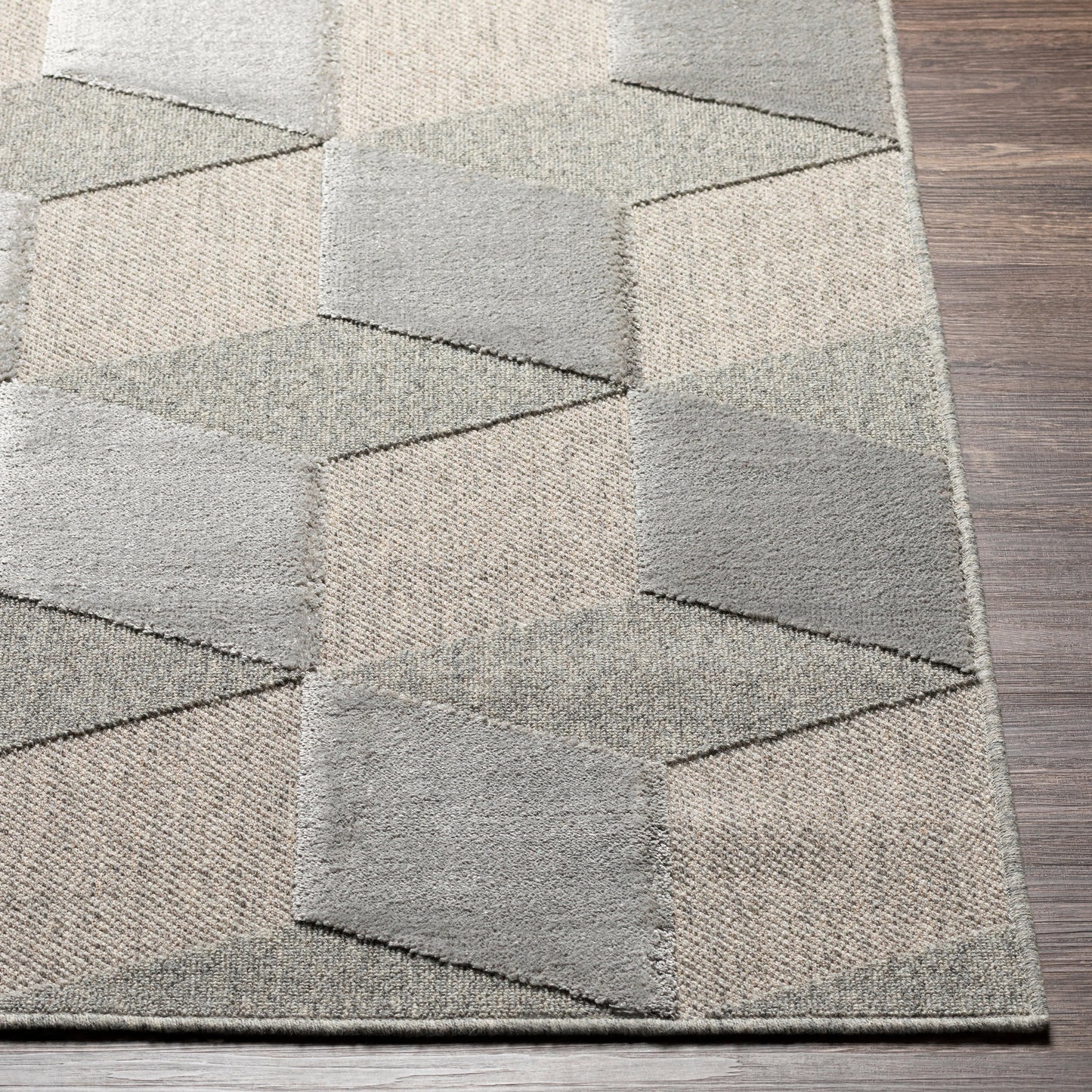 004 SI-1884260,SI-1884264 | Closeup | Kingston Rug - 29823 by Livabliss in gray, medium gray. Made from 51% viscose, 49% wool in a unique style.