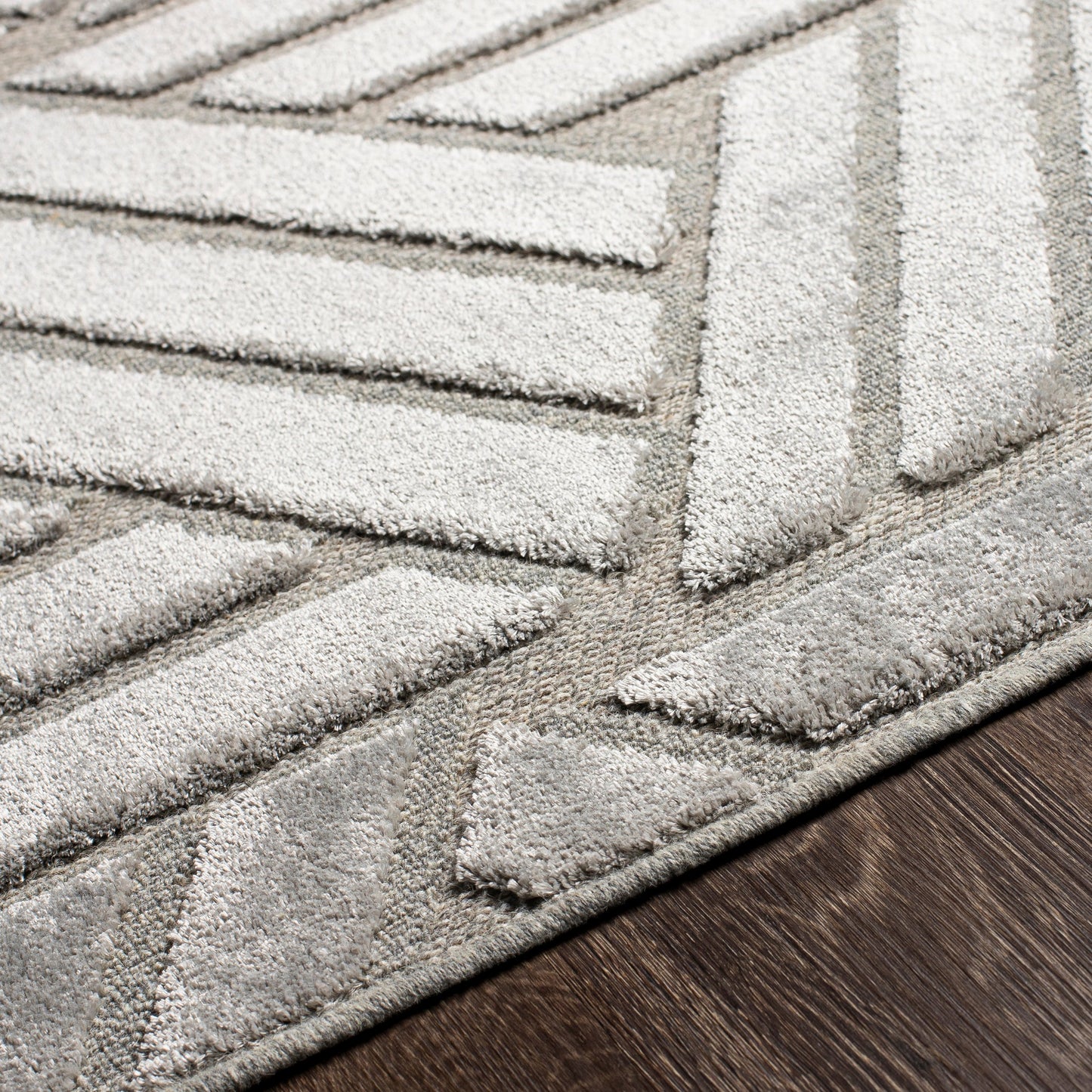 003 SI-1884265,SI-1884269 | Closeup | Kingston Rug - 29824 by Livabliss in gray, medium gray. Made from 51% viscose, 49% wool in a unique style.
