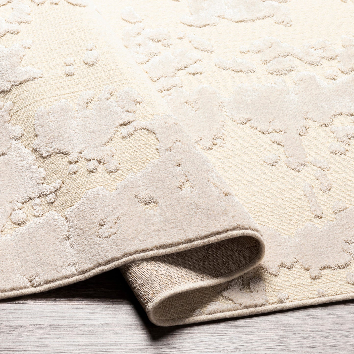 005 SI-1884310 | Closeup | Kingston Rug - 29830 by Livabliss in cream, light beige. Made from 51% viscose, 49% wool in a unique style.