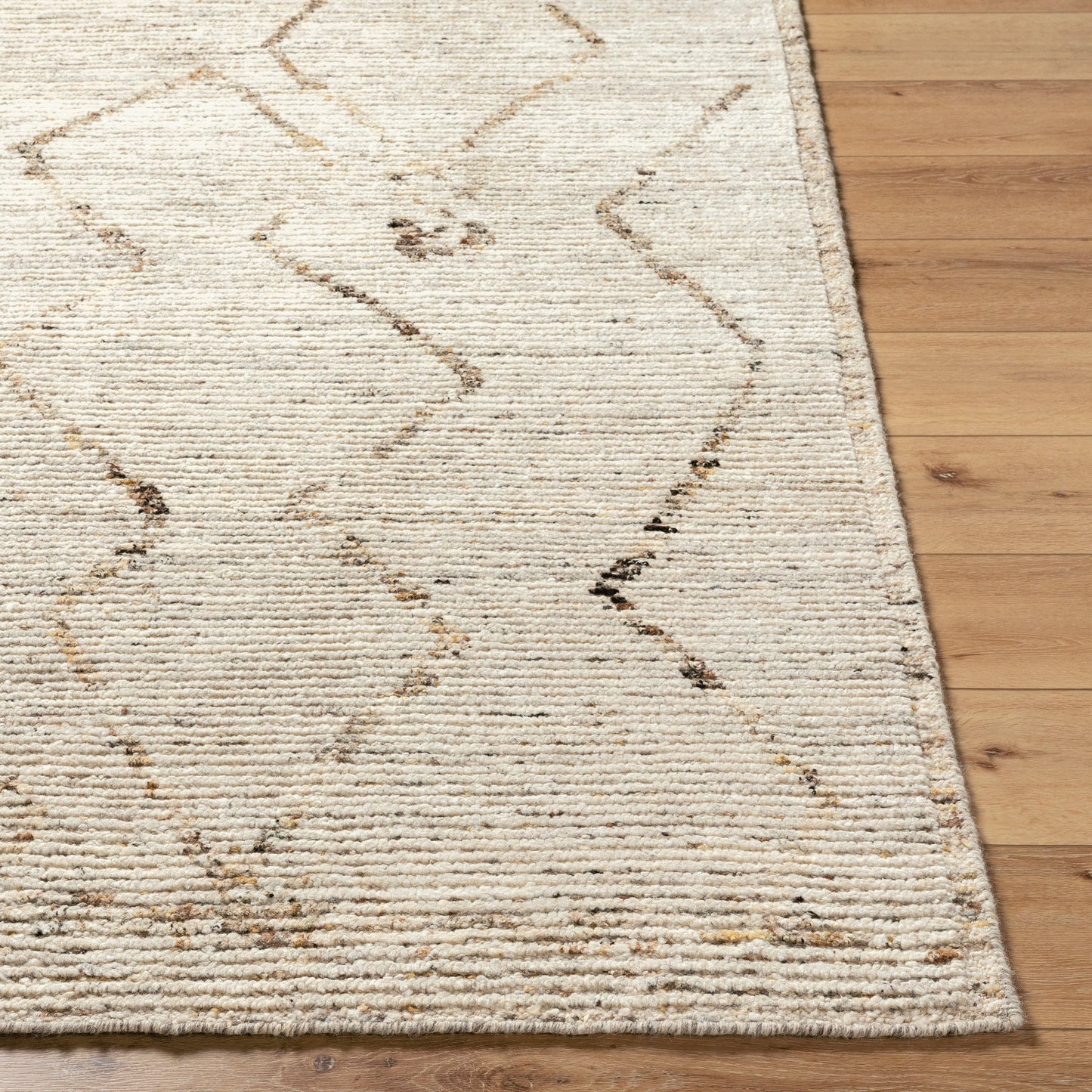 003 SI-2164266,SI-2164267,SI-2164268,SI-2164269,SI-2164270,SI-2164271 | Closeup | Khyber Rug - 527198 by Surya in light silver, ash, warm grey, off-white, prairie dust, sage. Made from wool in a unique style.