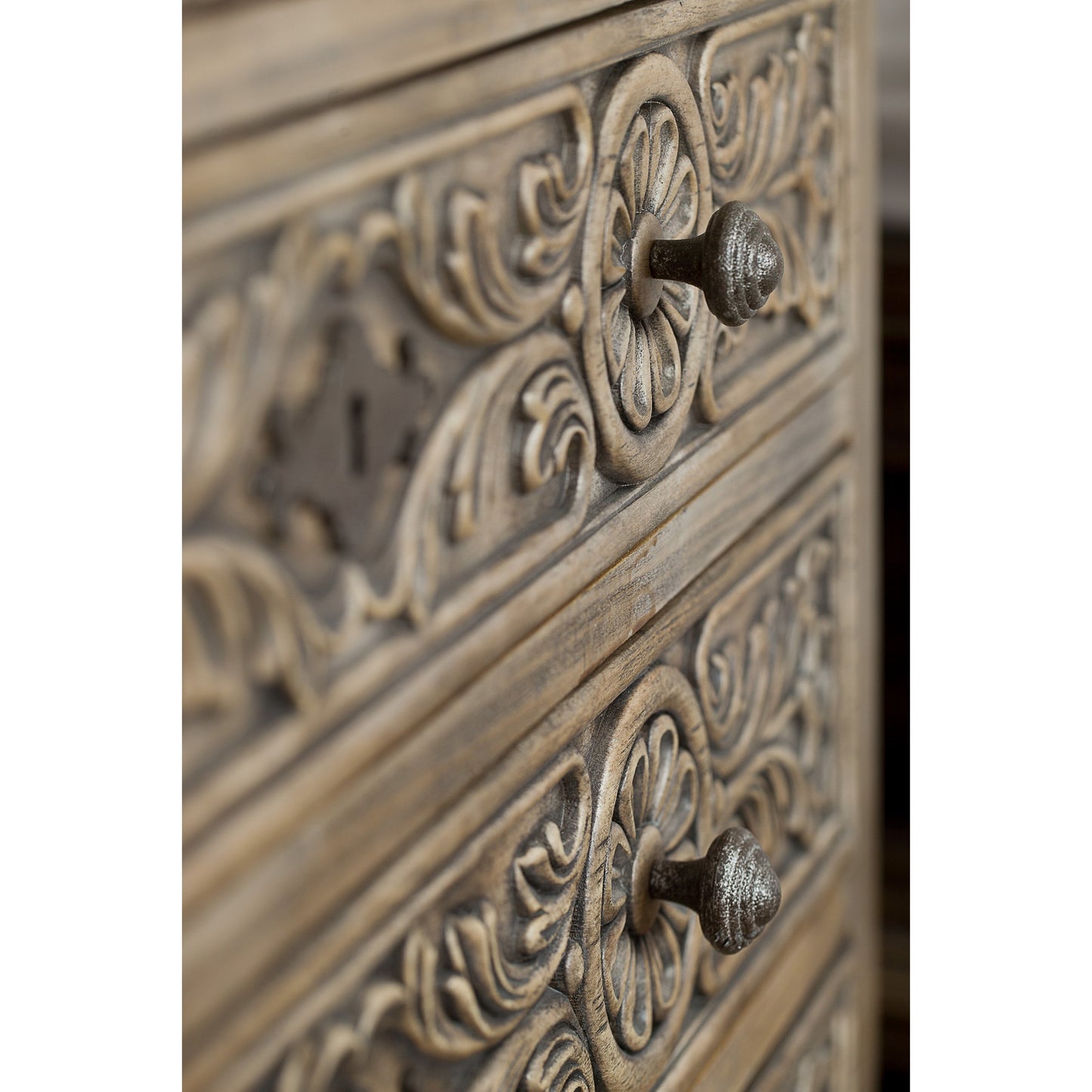 003 SI-1748926 | Closeup | Floresville Bachelors Chest by Hooker Furniture in sandstone. Made from white oak veneers, cedar in a eclectic & global style.