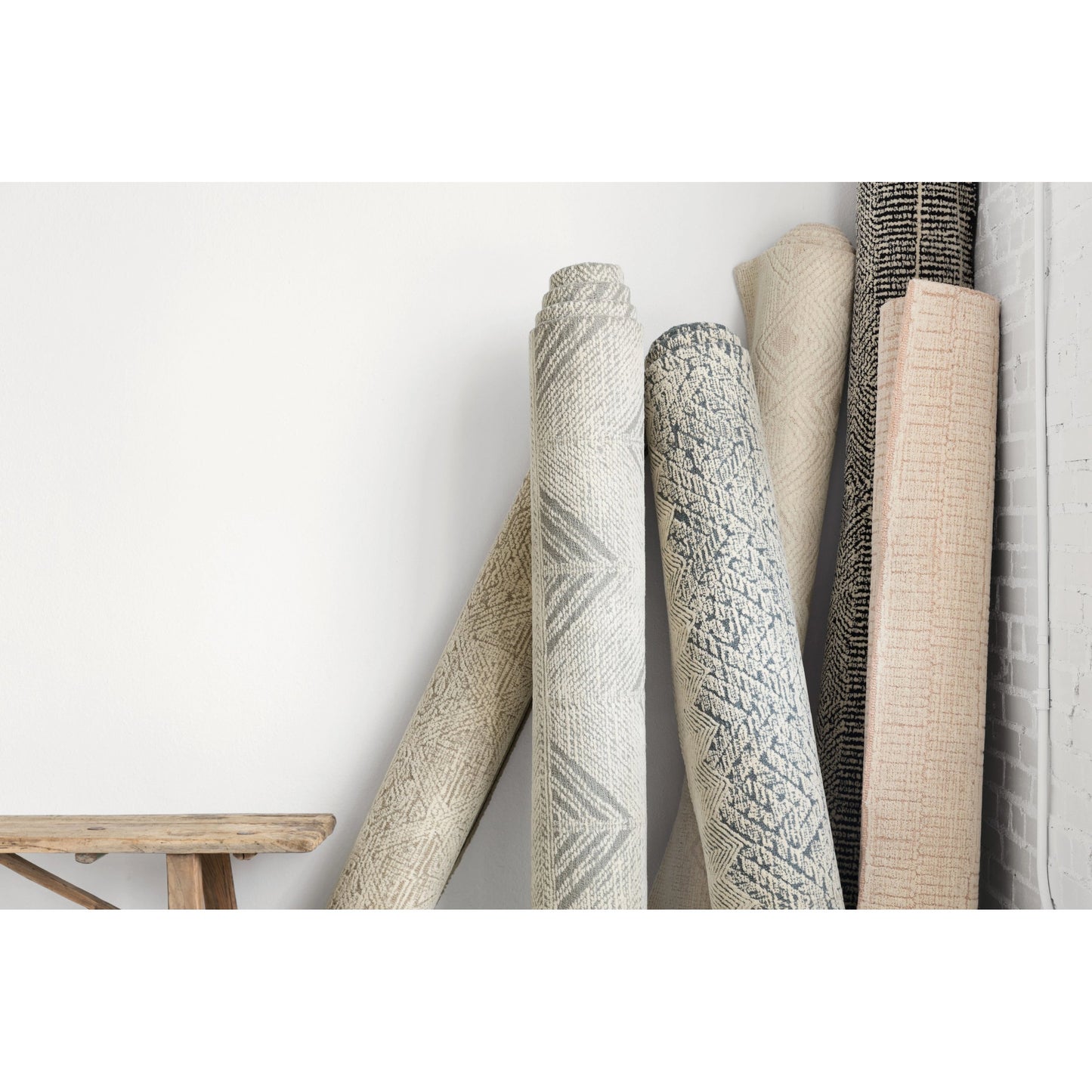 004 SI-2156616,SI-2156617,SI-2156618,SI-2156619,SI-2156620,SI-2156621,SI-2156622 | Lifestyle | Kopa KO-04 Rug by Loloi in cream, ivory. Made from 100% wool in a unique style.
