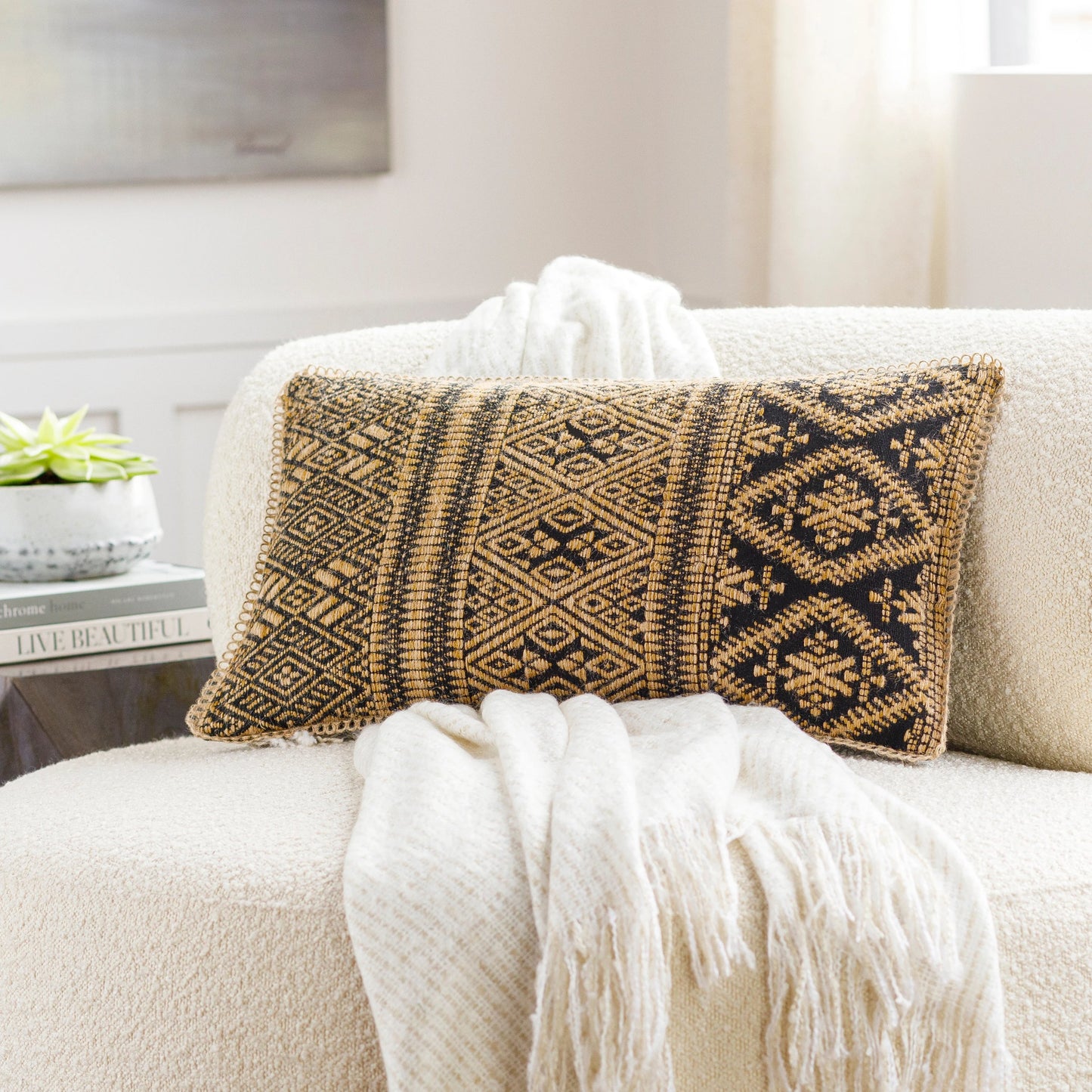 004 SI-1915746,SI-1915747 | Lifestyle | Kavana Pillow - 29161 by Surya in camel, black. Made from front: 75% cotton, front: 25% jute, back: 100% cotton in a modern style.