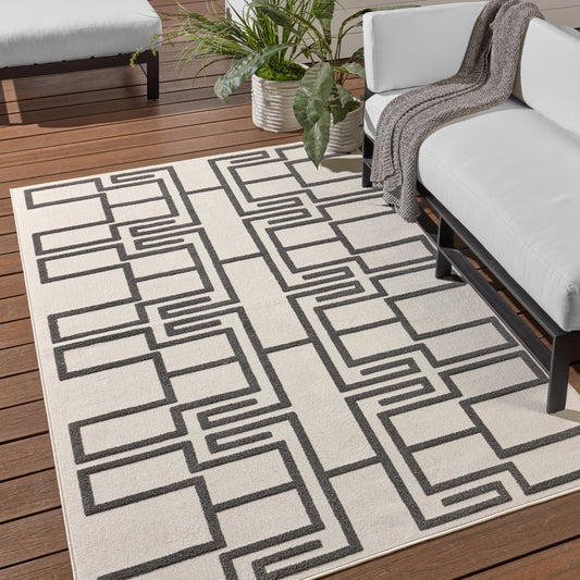 Kysa KYS03 Rug by Jaipur Living in white, charcoal. Made from 100% polyester in a unique style.