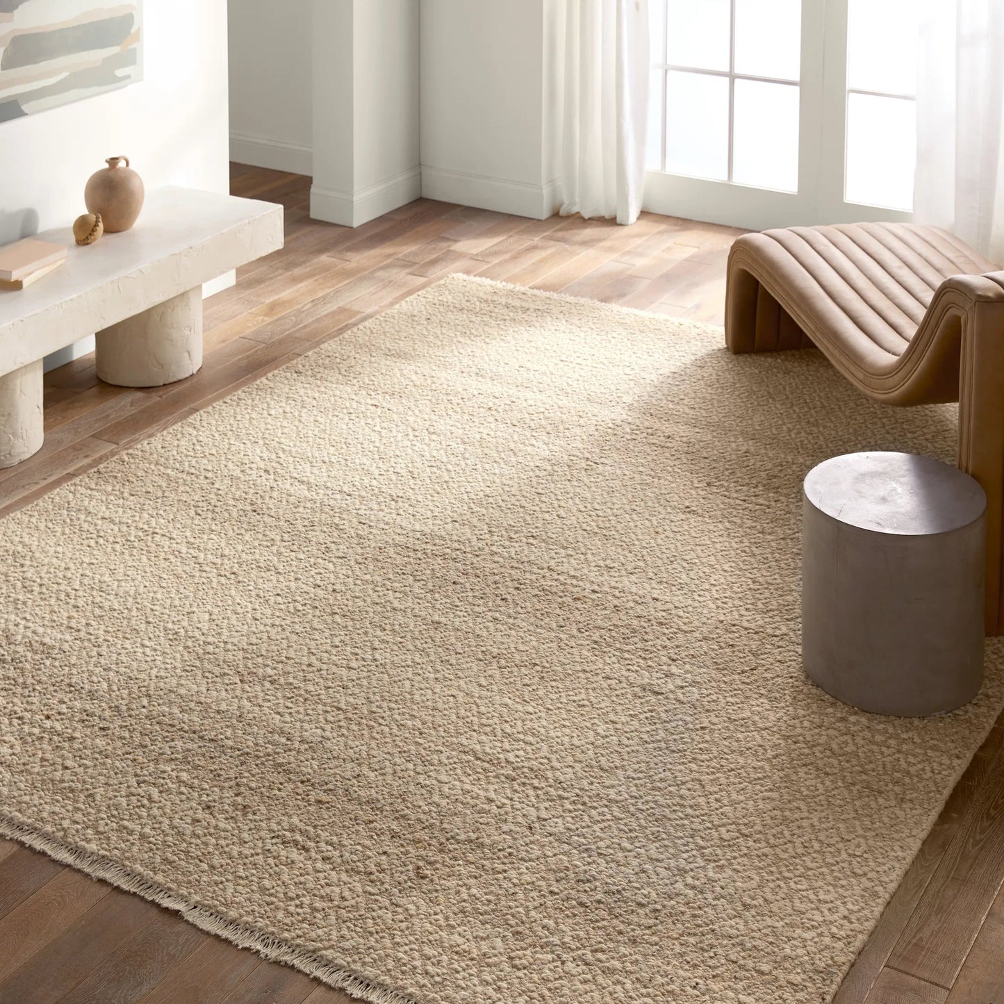 007 SI-2123607,SI-2123608,SI-2123609,SI-2123610 | Lifestyle | Leona LEO08 Rug by Jaipur Living in natural, tantaupe. Made from 100% wool in a unique style.