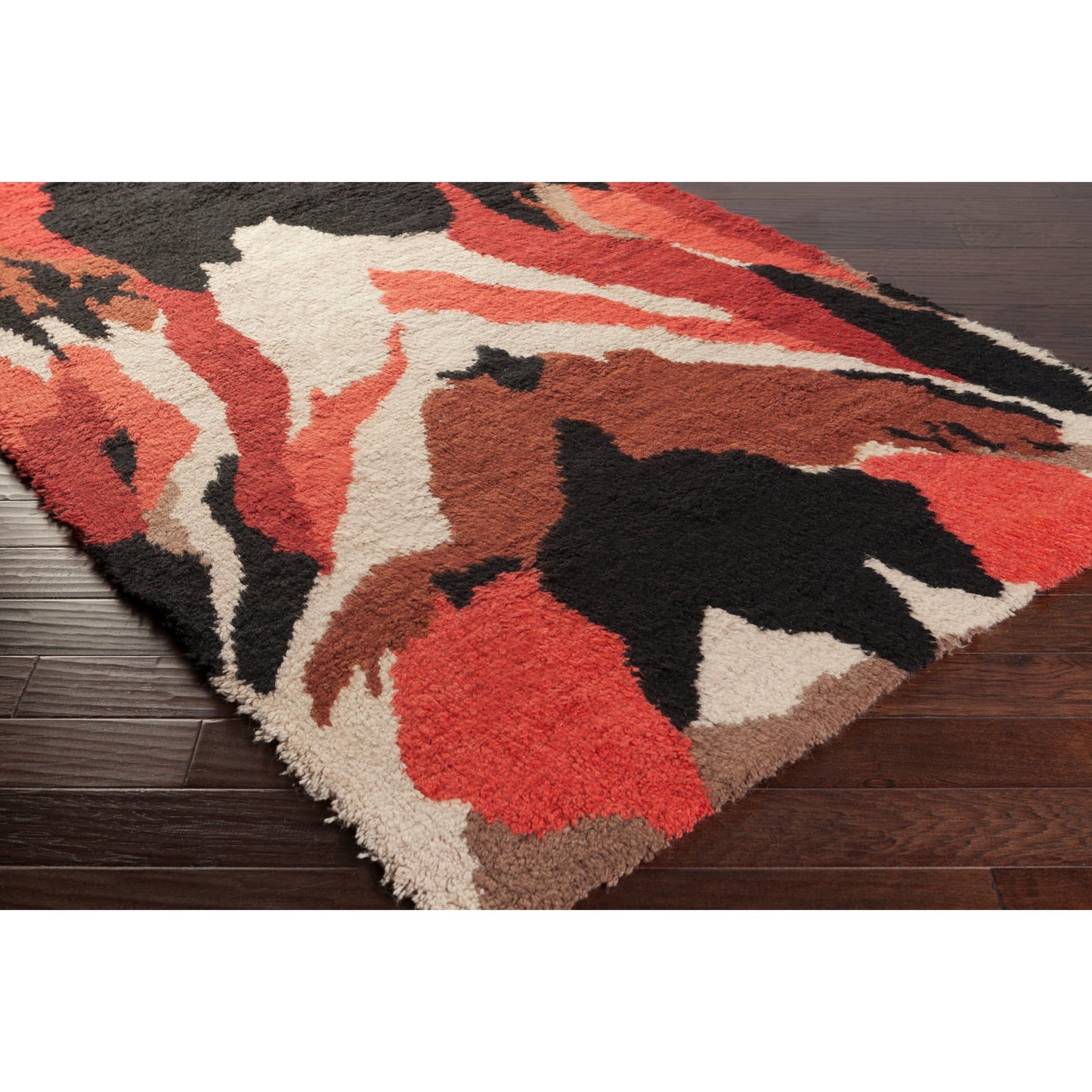 006 77979-21370 | Closeup | Liona Rug - 963 by Surya. Made from 100% wool in a unique style.