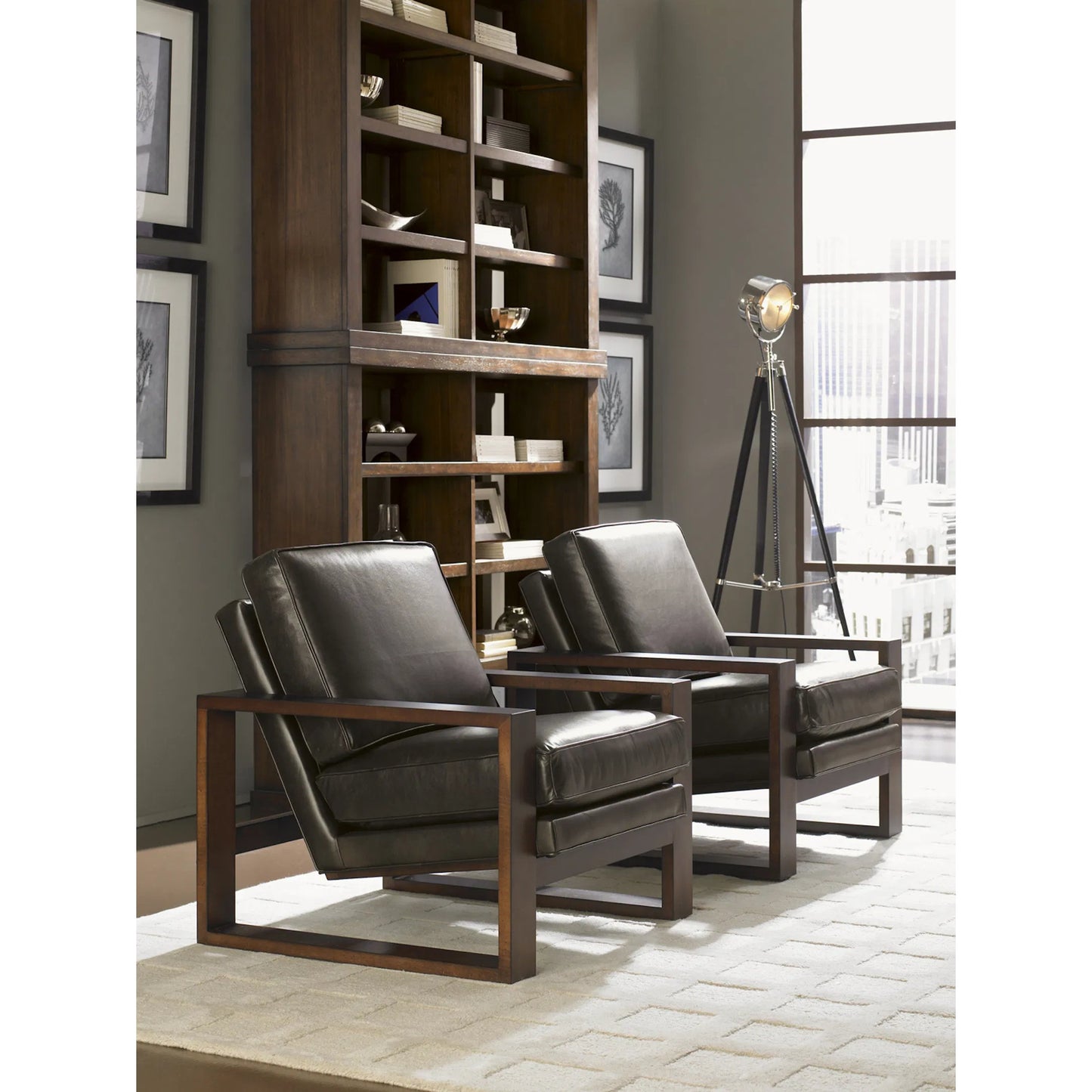 003 SI-2371353 | Lifestyle | Axis Leather Chair by Lexington in leather. Made from unique in a unique style.