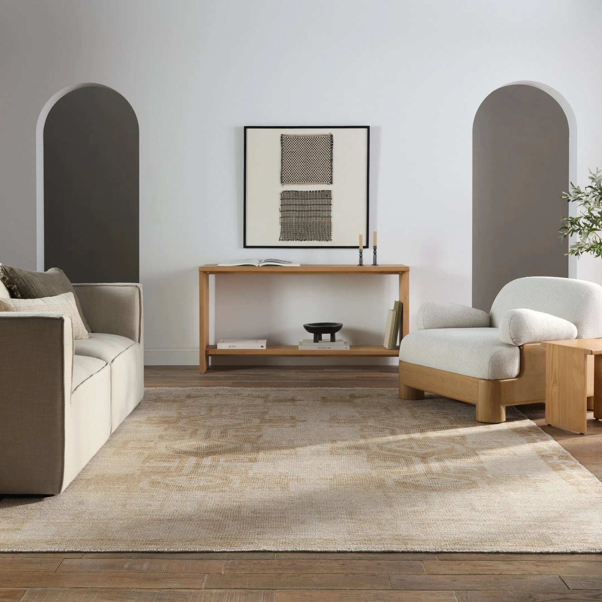 Lumal LML01 Rug by Jaipur Living in tan, cream. Made from 100% polyester in a unique style.