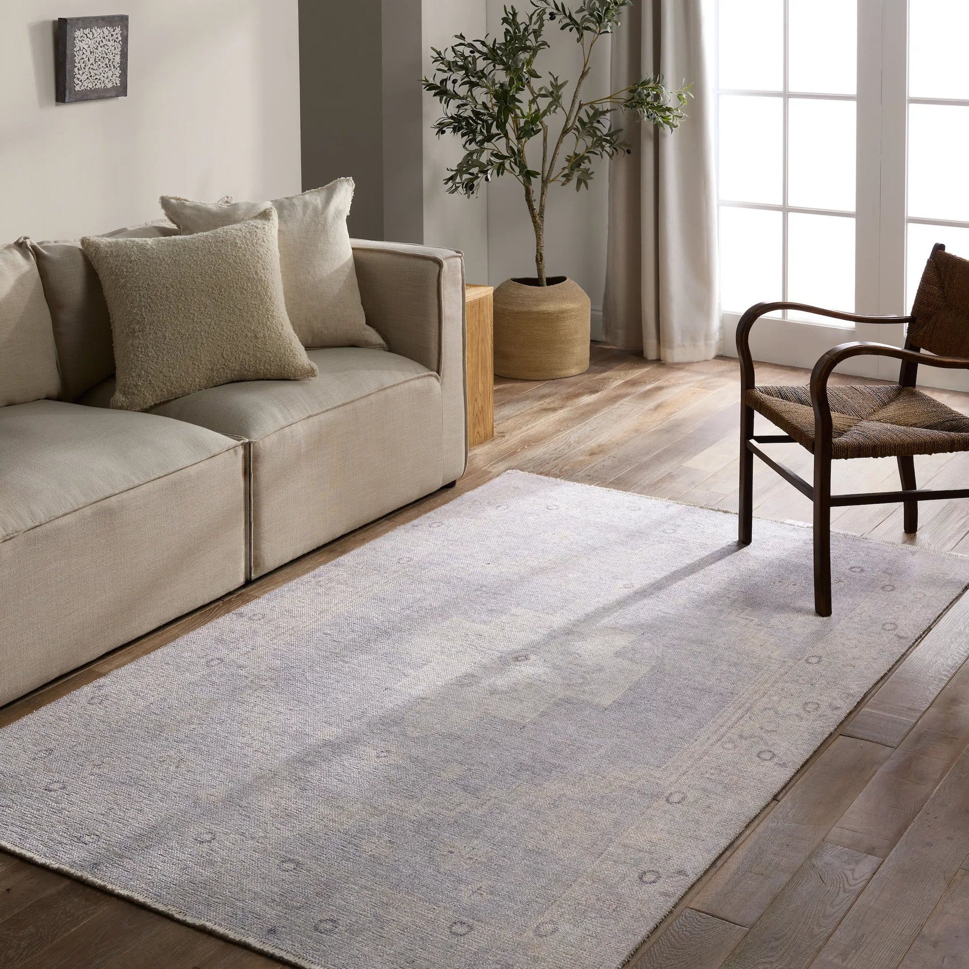 Lumal LML06 Rug by Jaipur Living in blue. Made from 100% polyester in a unique style.