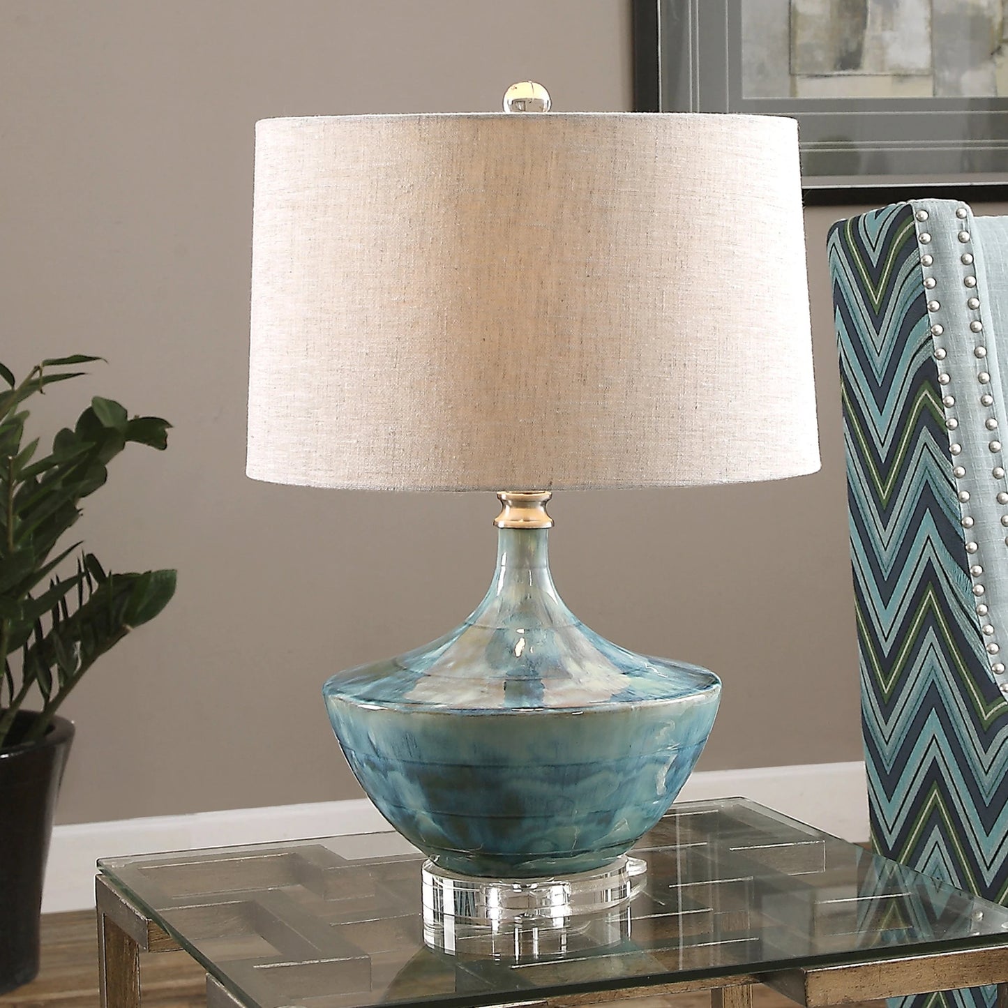 006 S-253474 | Lifestyle | Chasida Lamp by Uttermost in blue. Made from ceramic, crystal in a modern style.