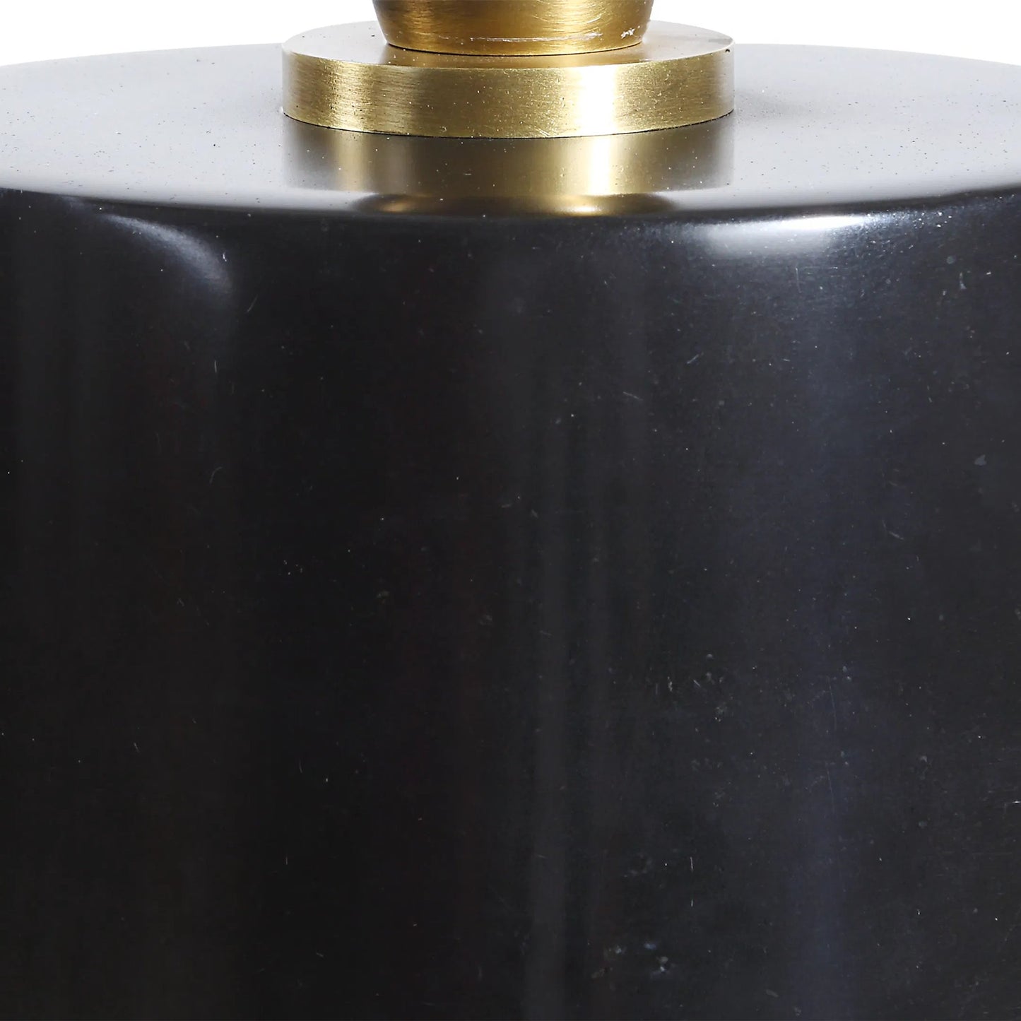 004 SI-2295265 | Lifestyle | Ezra Buffet Lamp by Uttermost in brass. Made from metal, marble, fabric in a modern style.