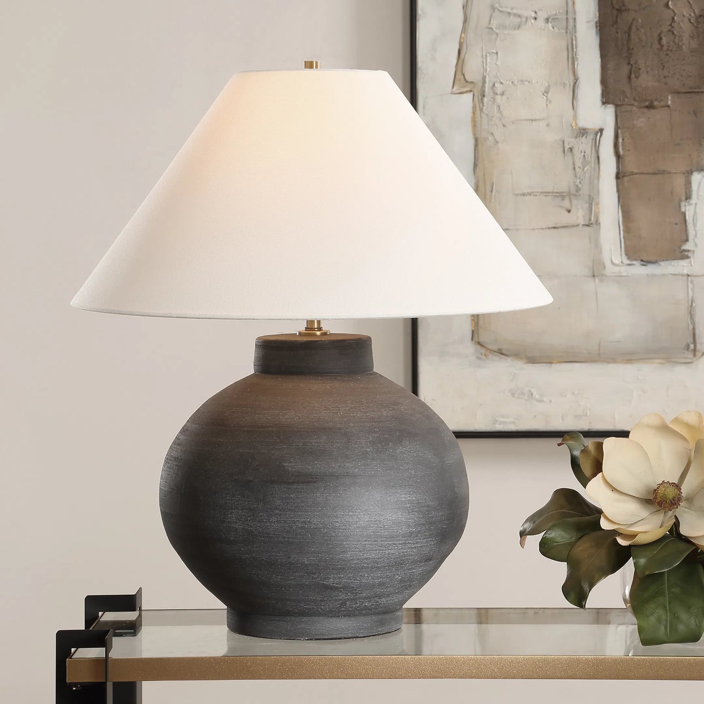 005 SI-2295293 | Lifestyle | Tramore Rustic Table Lamp by Uttermost in brass. Made from porcelain, fabric, steel in a modern style.