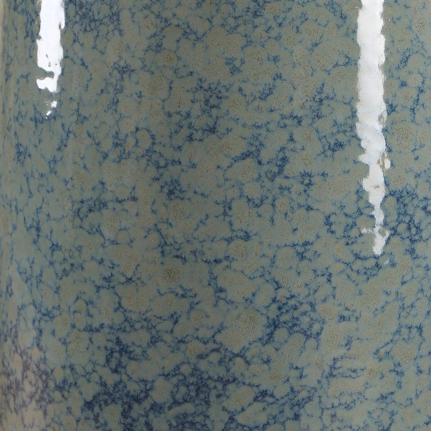005 SI-2630633 | Unknown | Caliendo & Sage Table Lamp by Uttermost in blue, green and brass. Made from steel, ceramic, fabric in a unique style.