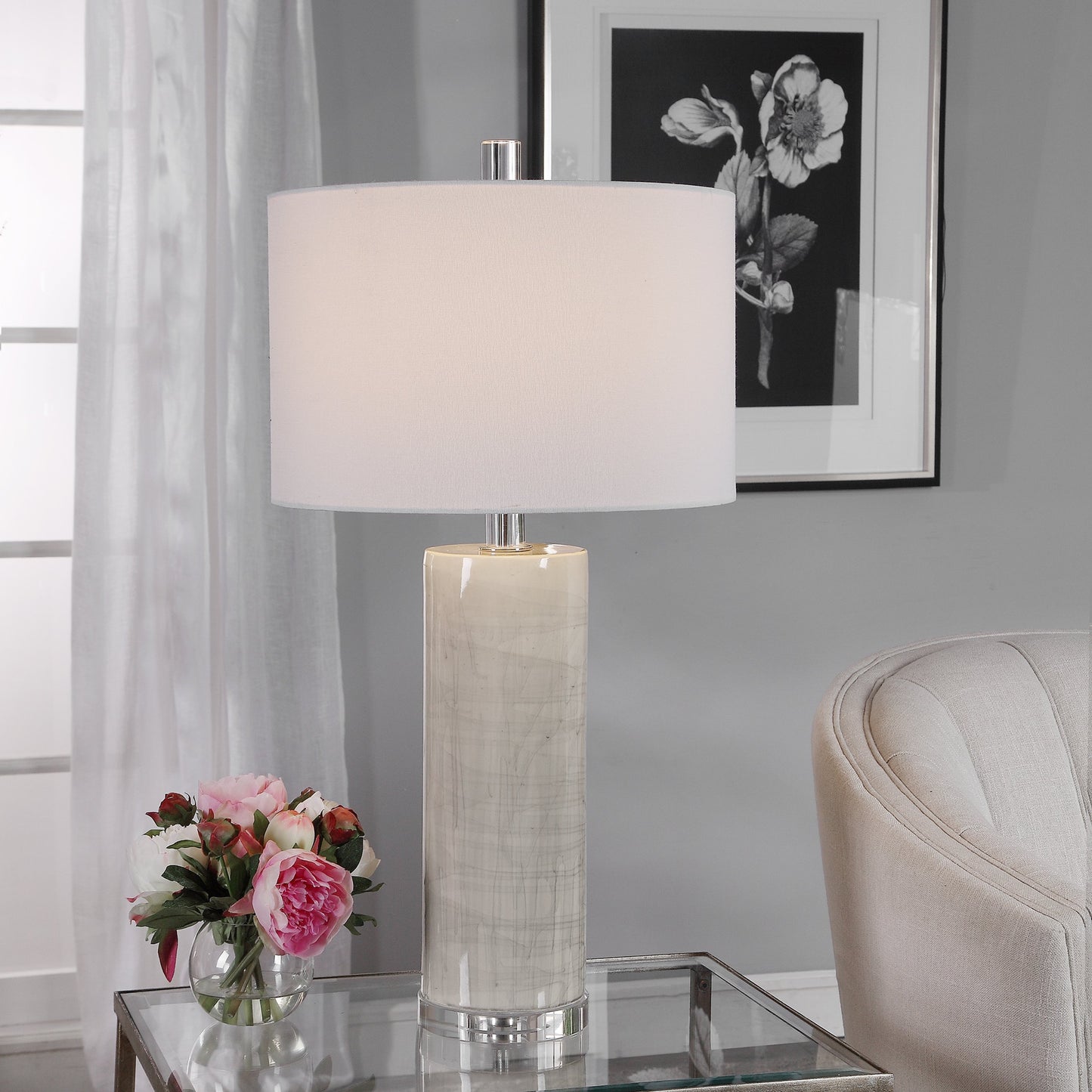 006 SR-389045 | Lifestyle | Zesiro Table Lamp by Uttermost in beige. Made from ceramic, crystal, fabric, steel in a modern style.