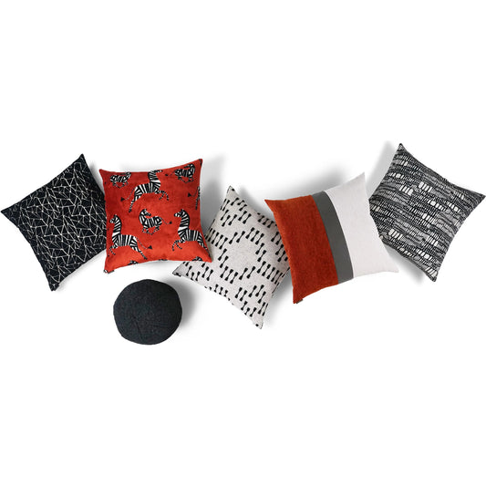 Farlowe Pillow by DV Kap Home. Made from 80% spun viscose, 20% polyester in a modern style.