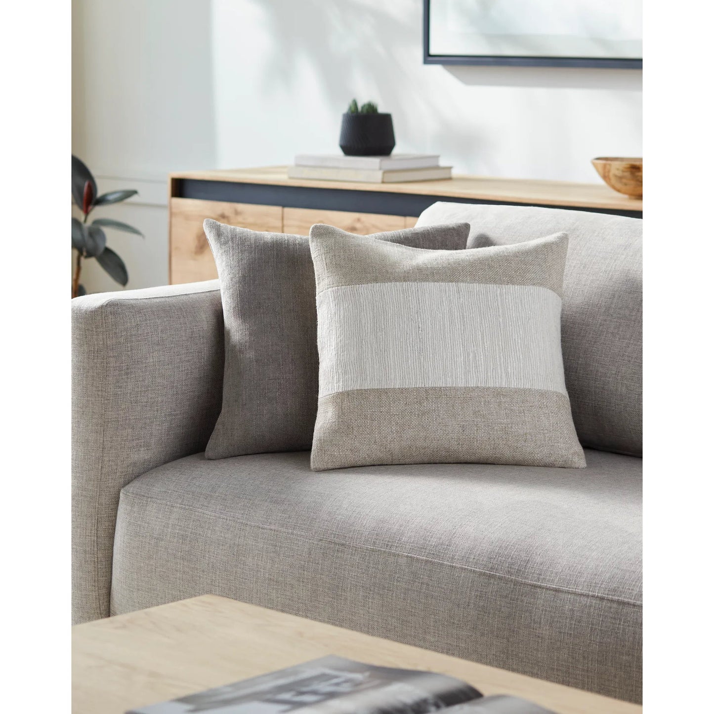 003 SI-2163947,SI-2163948,SI-2163949,SI-2163950,SI-2163951,SI-2163952 | Lifestyle | Loomed Luxe Accent Pillow - 516734 by Surya in off-white, light silver, ash, metallic - silver, slate. Made from linen, viscose in a modern style.