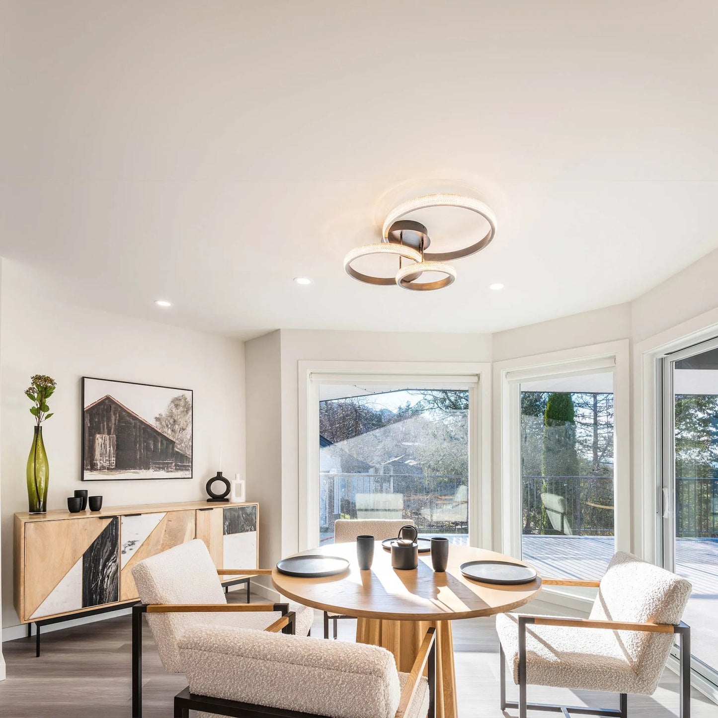 020 SI-2004414 | Lifestyle | Sculpture Dining Table by LH Imports. Made from unique in a modern style.