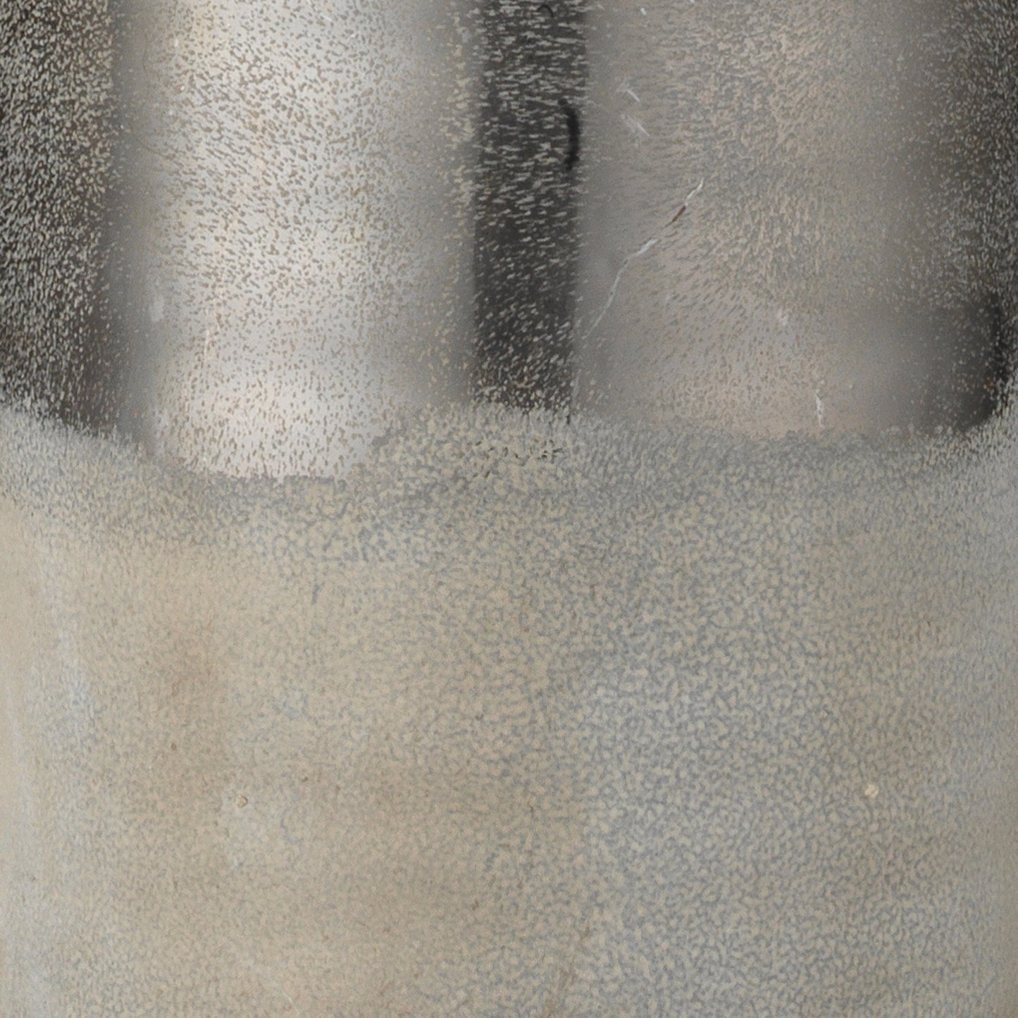 003 SR-867211 | Additional Silo | Varnish Table Lamp by Lifestyle by JY in silver, off white. Made from ceramic in a modern style.