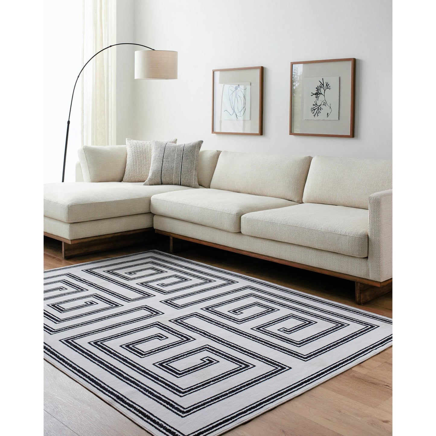 007 SI-2099362,SI-2099363,SI-2099364,SI-2099365,SI-2099366,SI-2099367 | Lifestyle | Lavable Rug - 500741 by Livabliss in white, onyx, light silver, old lavender. Made from polyester in a unique style.