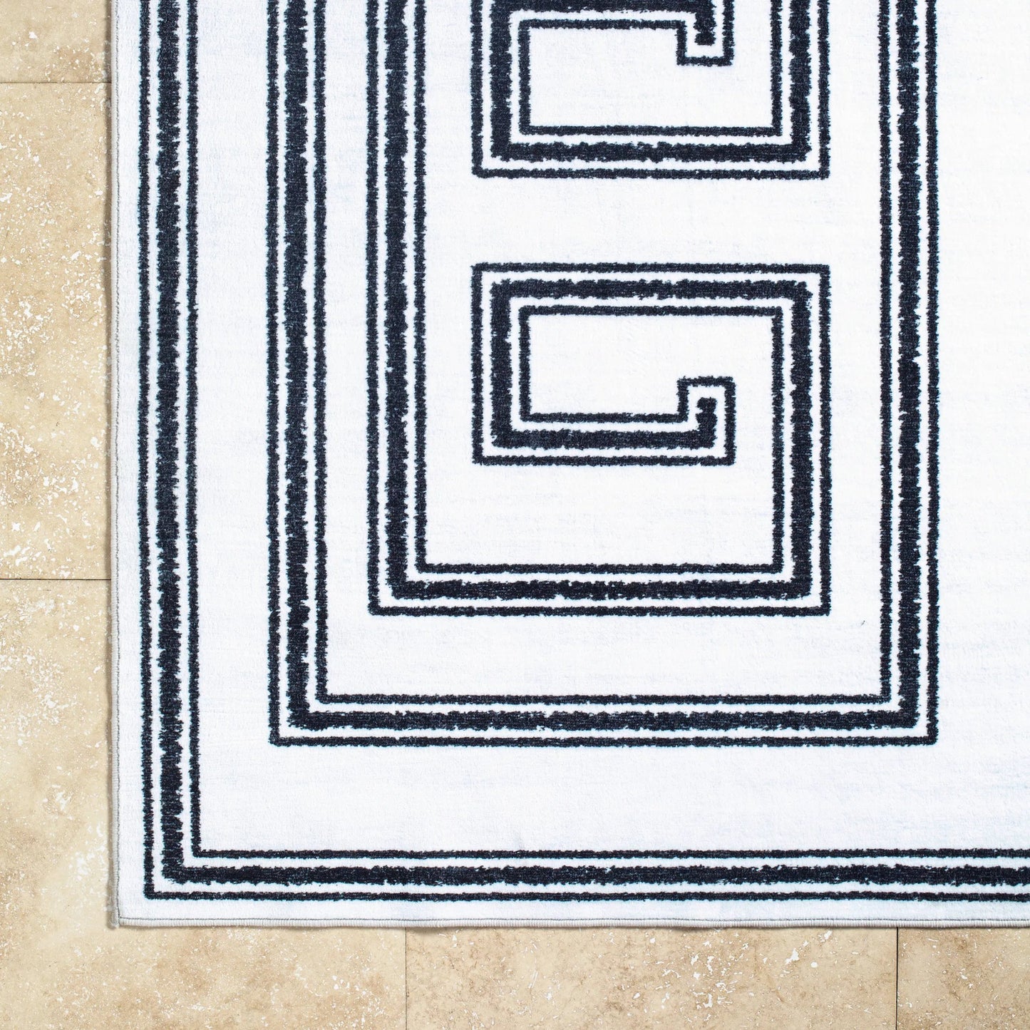 006 SI-2099362,SI-2099363,SI-2099364,SI-2099365,SI-2099366,SI-2099367 | Closeup | Lavable Rug - 500741 by Livabliss in white, onyx, light silver, old lavender. Made from polyester in a unique style.