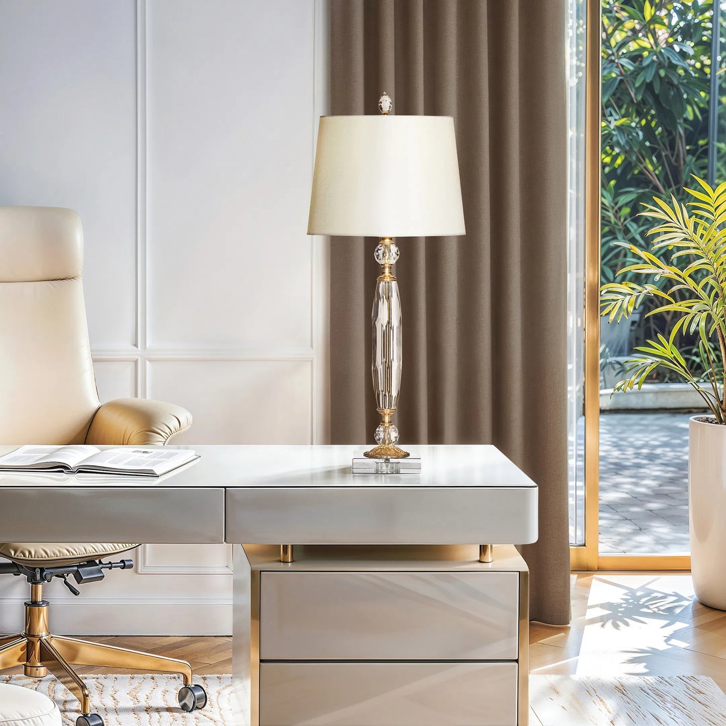 002 SI-2334329 | Lifestyle | Madalene Lamp by Bradburn Home. Made from crystal, brass in a unique style.