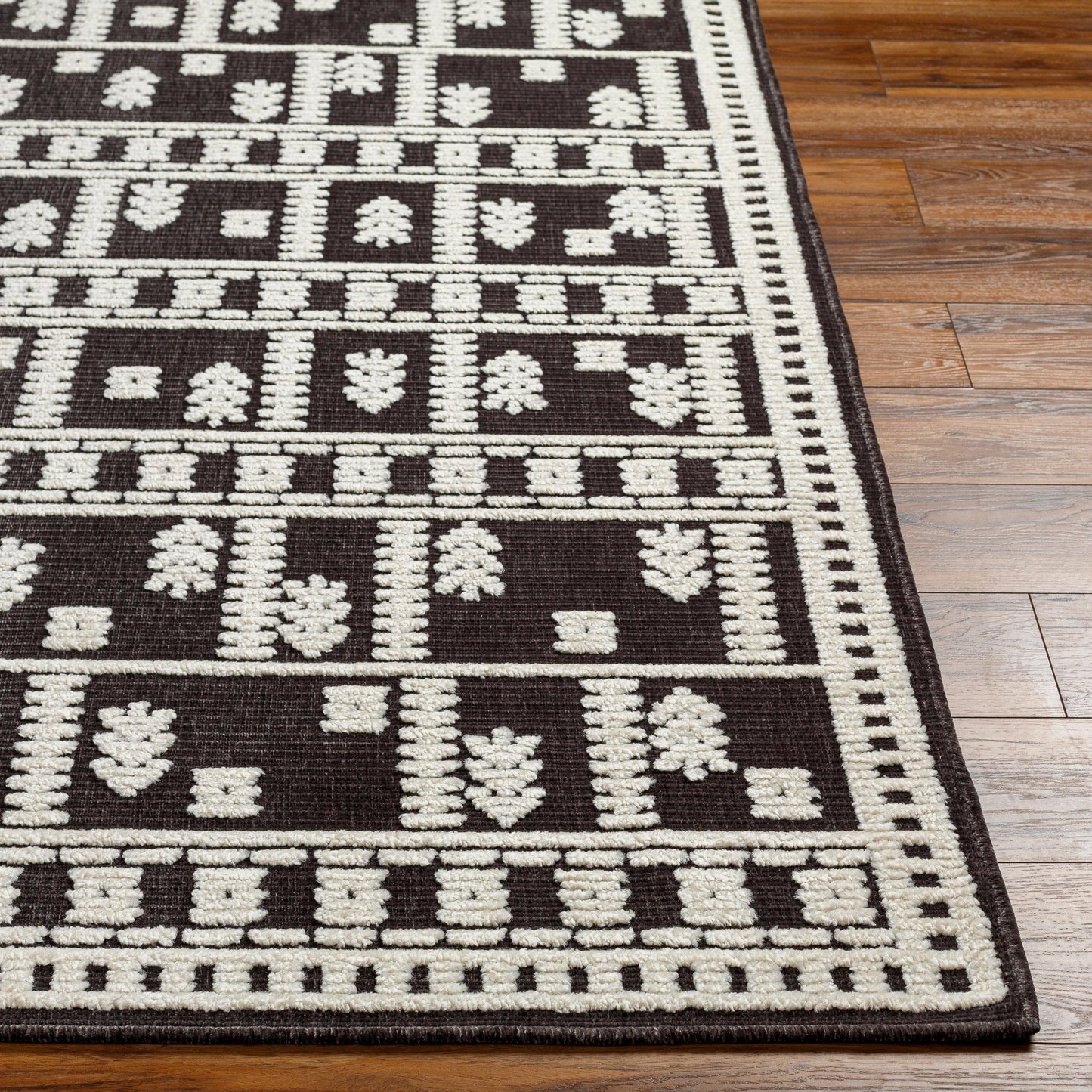 003 SI-1918720 | Additional Silo | Lyna Rug by Livabliss in black, off-white. Made from main: 70% polypropylene, main: 30% polyester in a eclectic & global style.